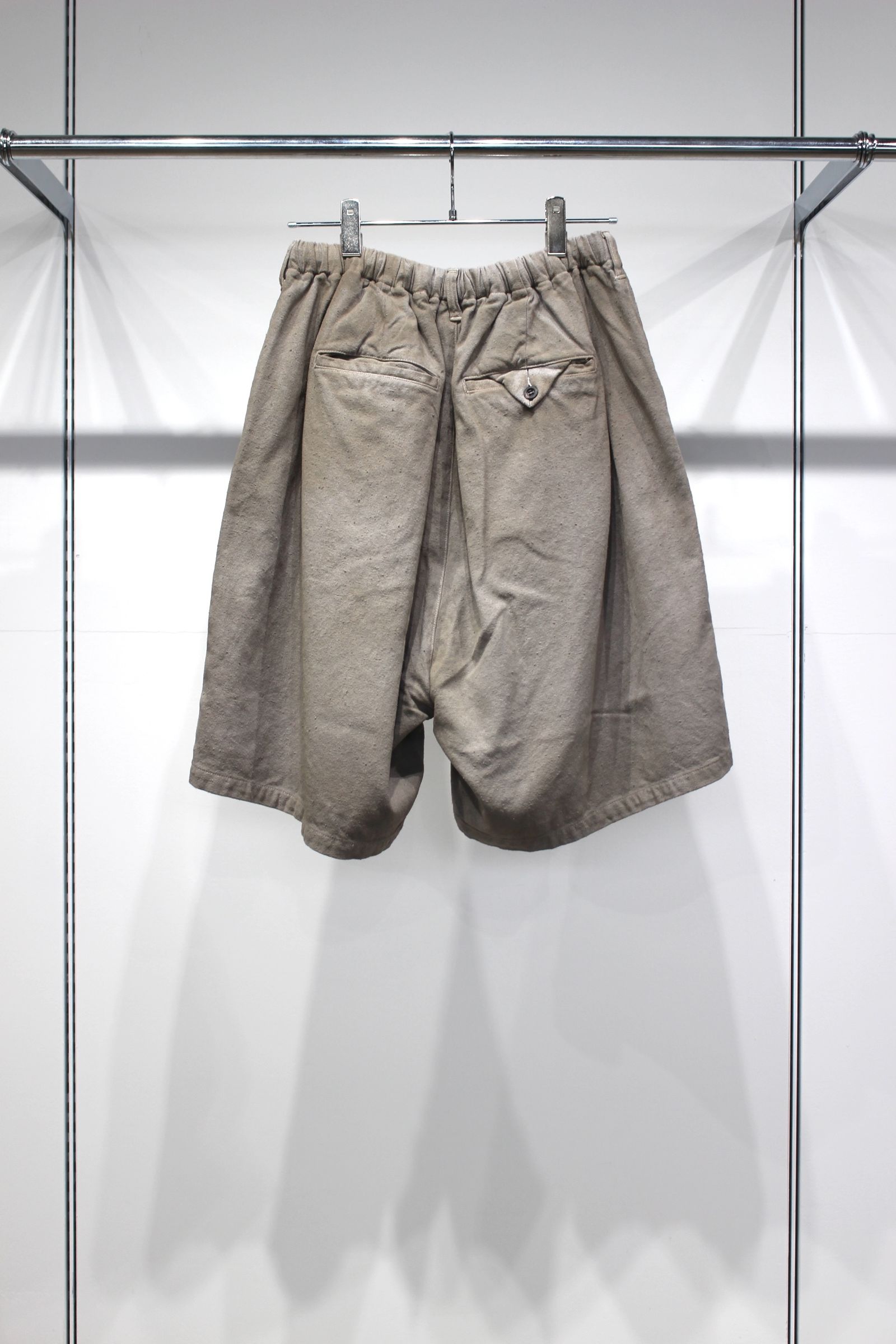 C/R DUCK SHORT PANTS | GREIGE | ショーツ