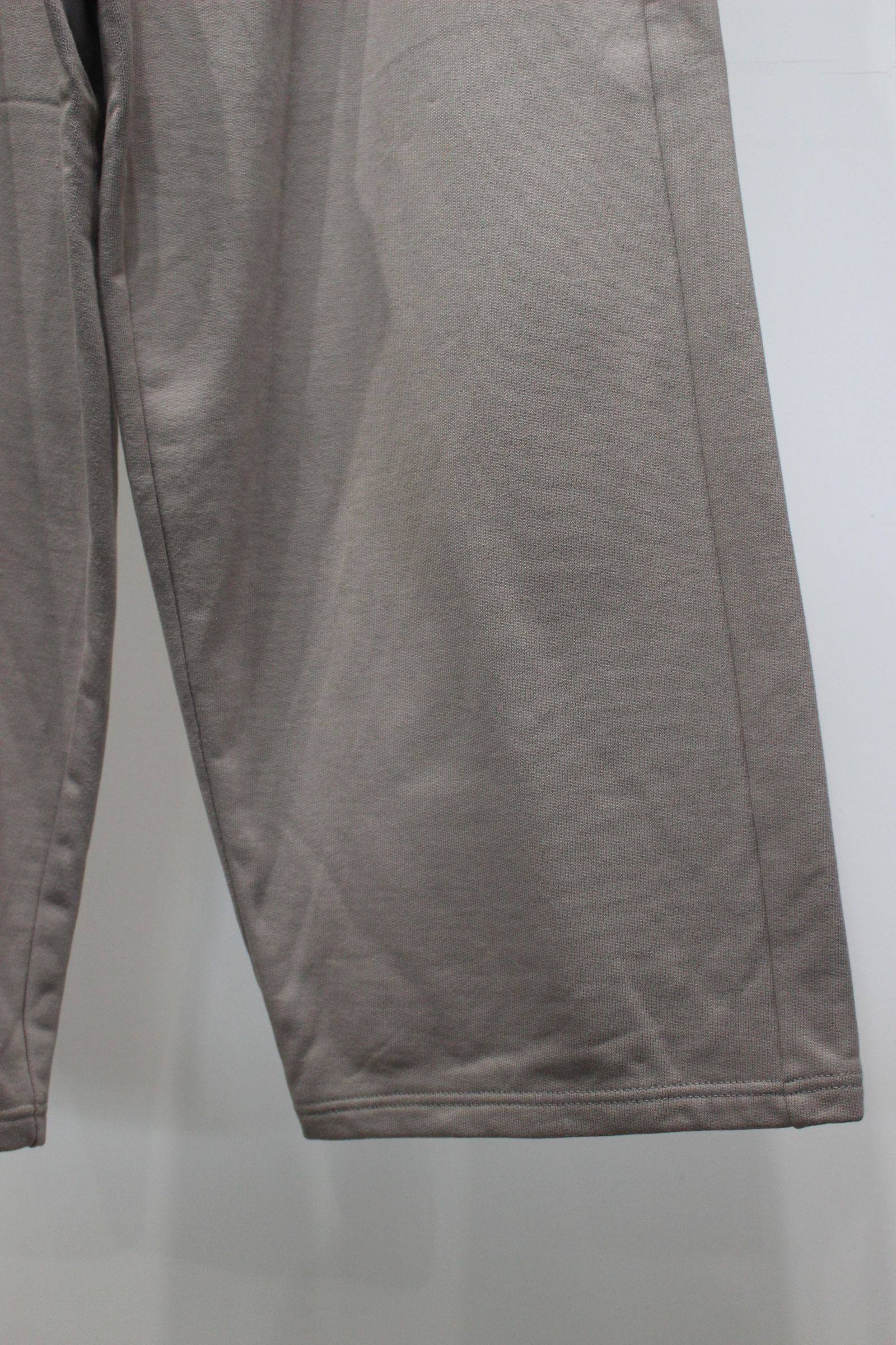 2TUCK SWEAT PANTS | GREIGE | スウェットパンツ