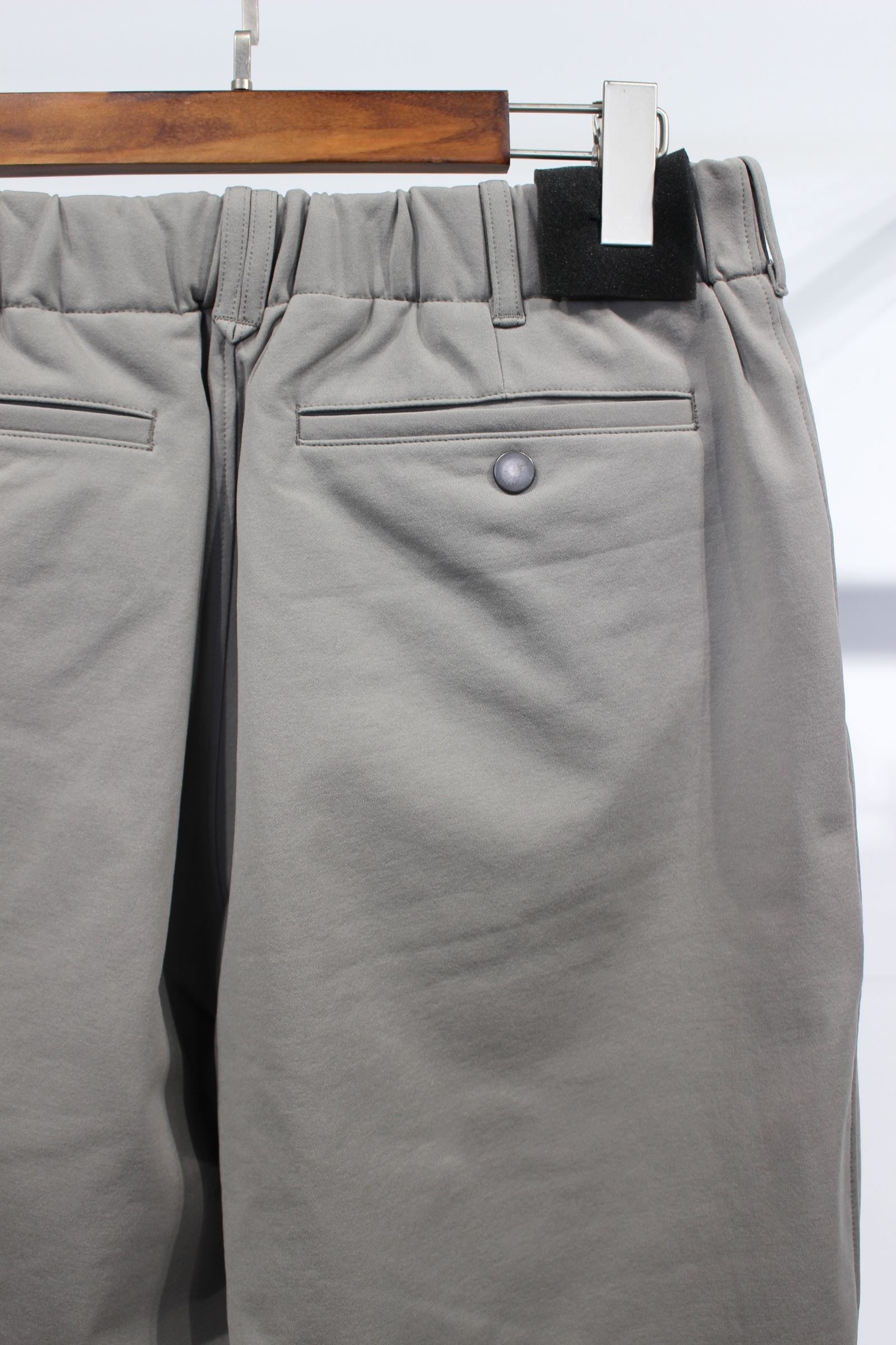 FRENCH TERRY HEM TUCK PANTS | STEEL GRAY | パンツ