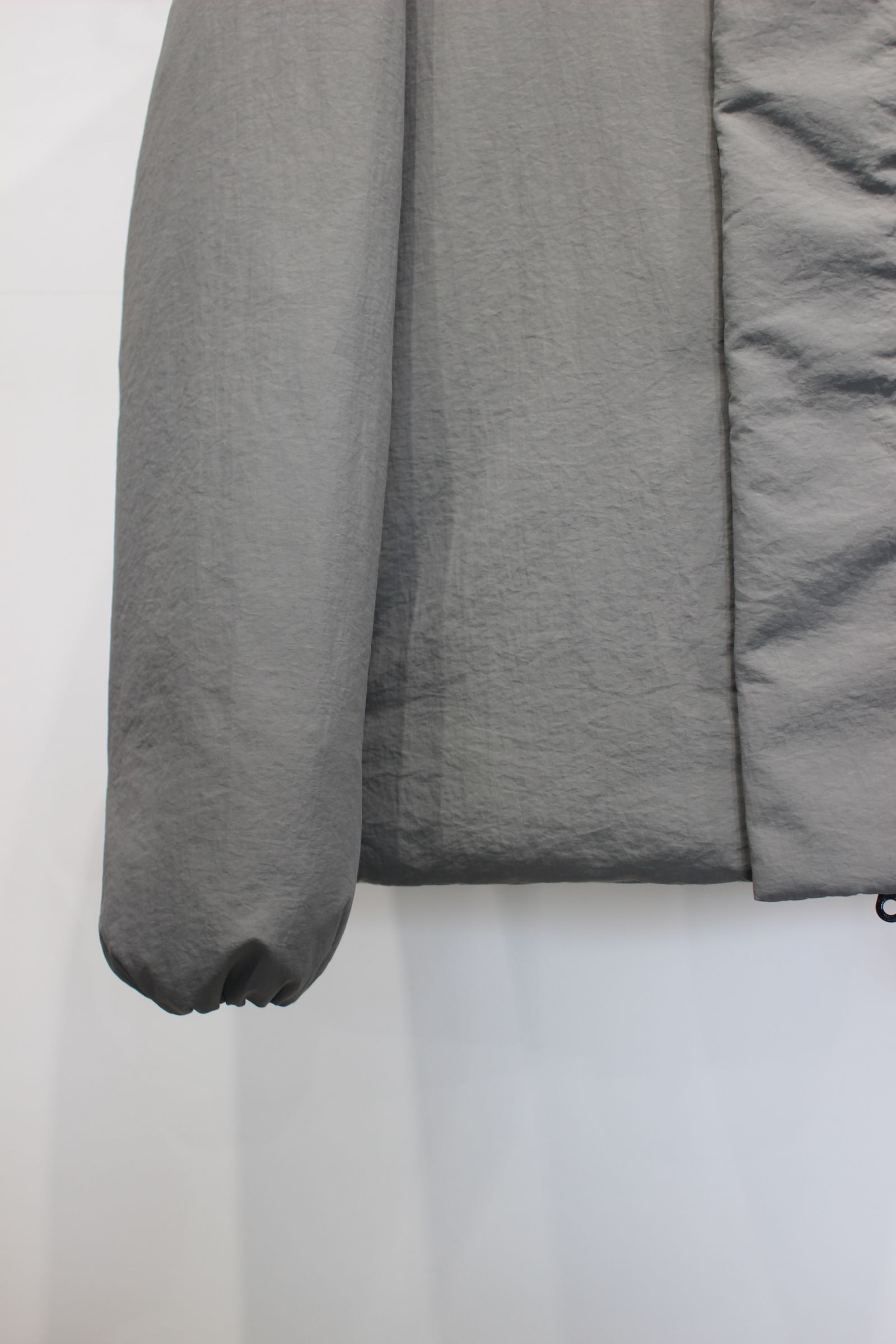 LIGHT SHELL DOWN PARKA | SAGE GRAY | ダウンジャケット