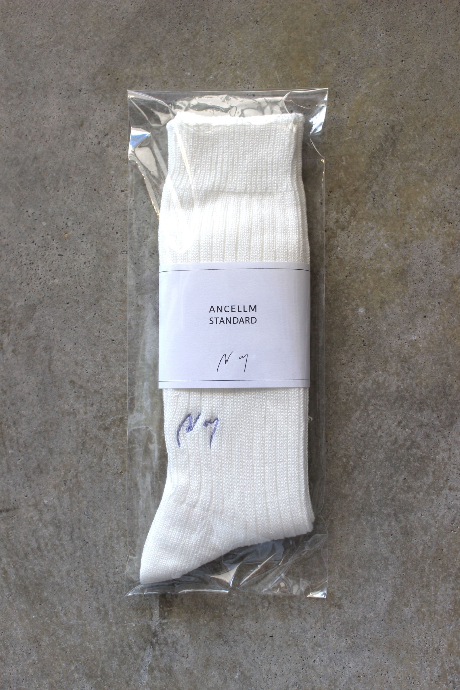 LOOSE SOCKS | WHITE | ソックス