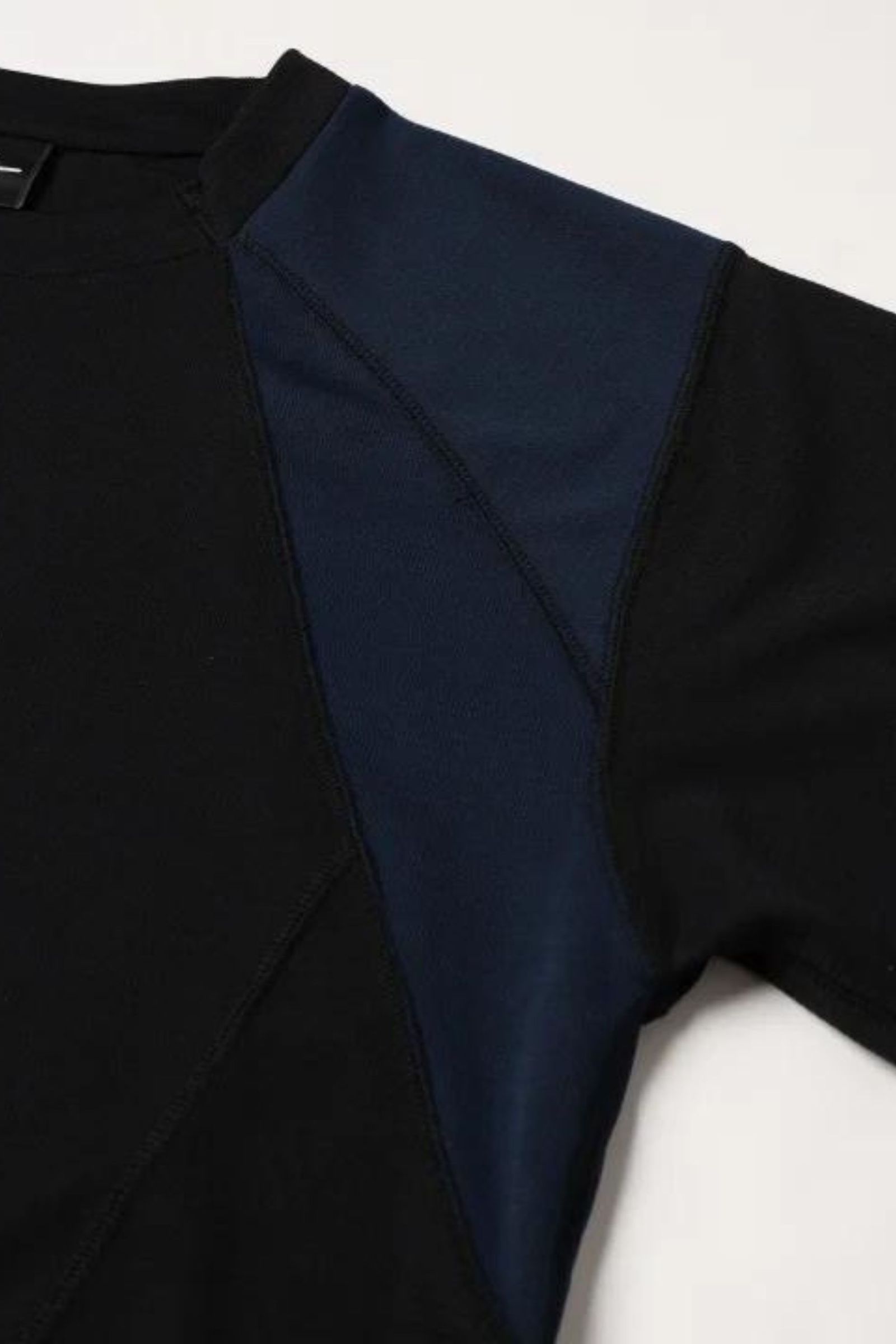 [ラスト1点] SWITCHING L/S | BLACK | カットソー