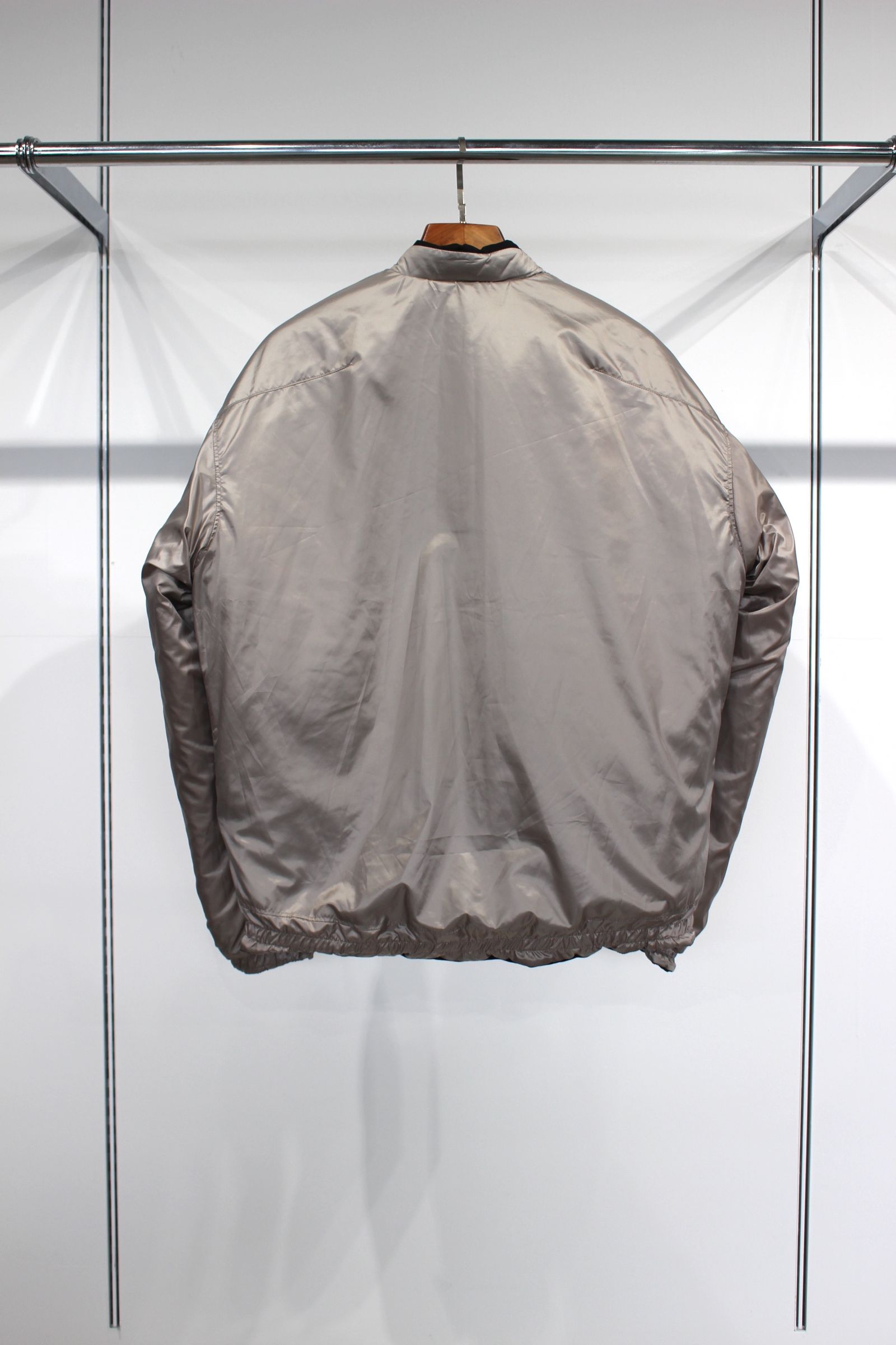 REVERSIBLE PADDED ZIP-UP BLOUSON/BLACK-MOCHA