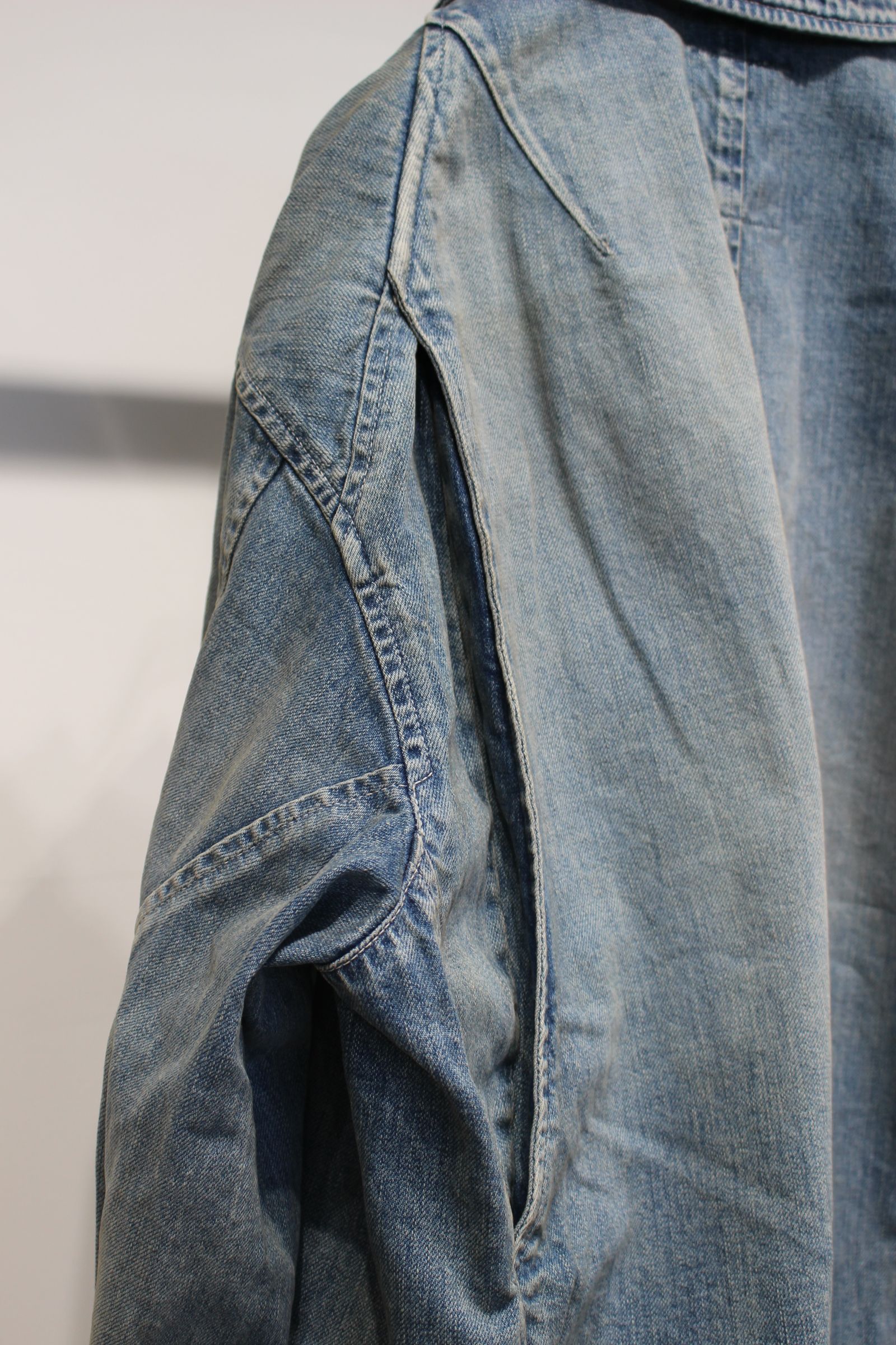 AGING DENIM TUCK JACKET | INDIGO | デニムジャケット