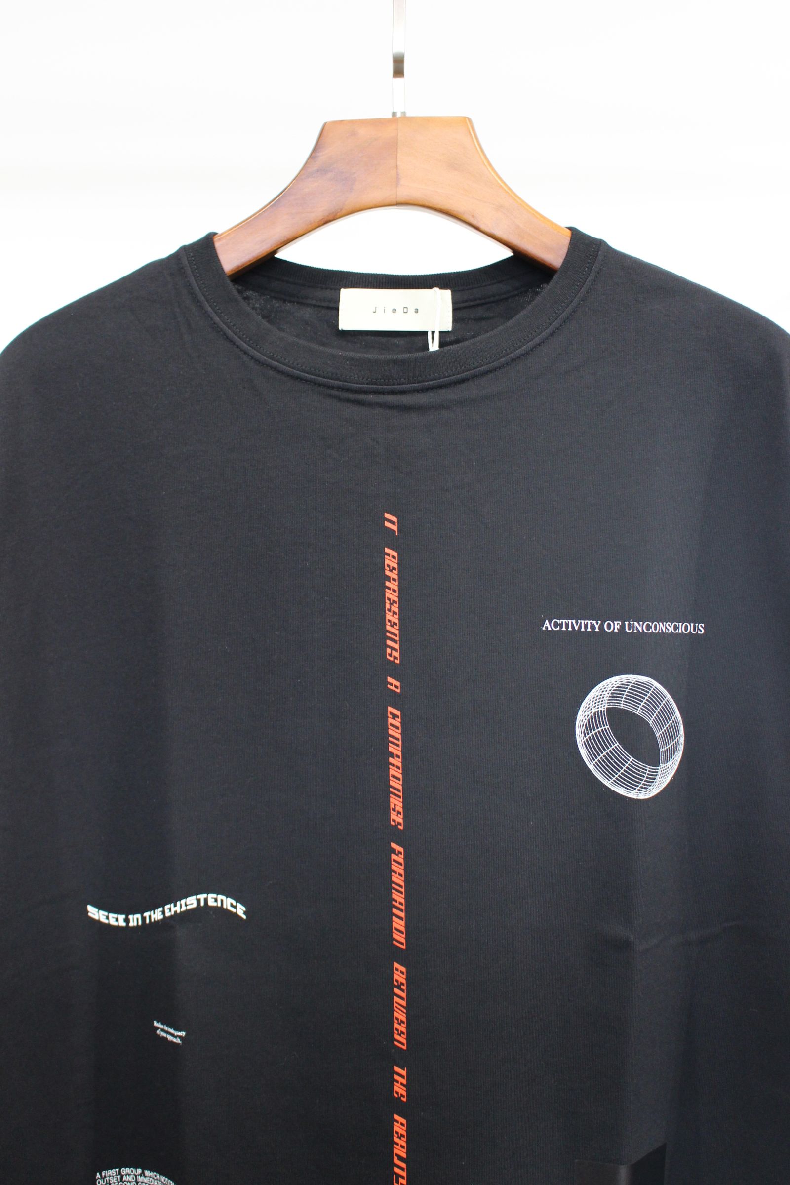 ACTIVITY OF UNCONSCIOUS TEE/カットソー