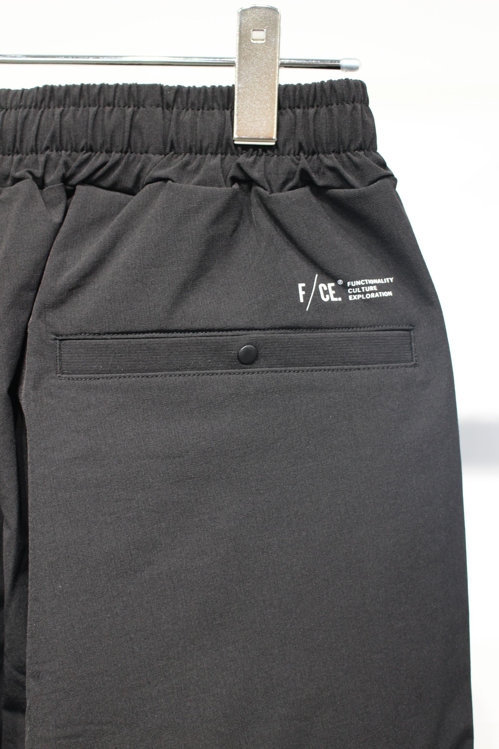 AMPHIBIOUS RELAX PANTS | Black | リラックスパンツ