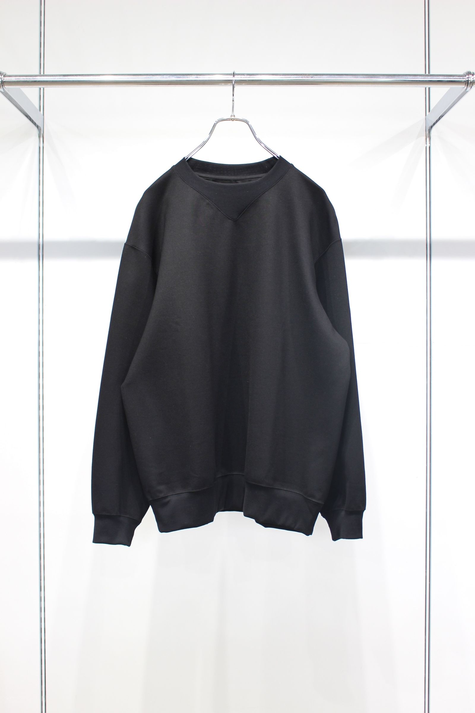 SILKY CREW NECK PULLOVER | BLACK | プルオーバー