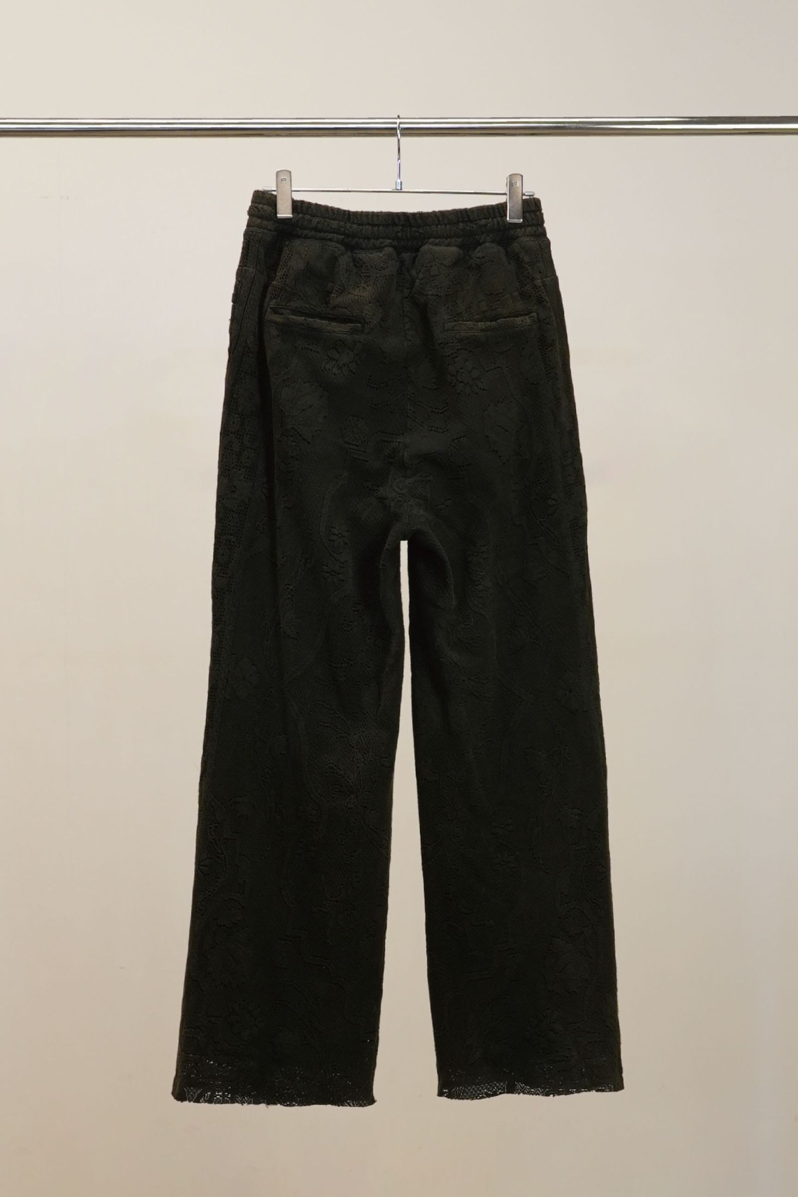 AGING LACE DOUBLE PANEL SLACKS | BLACK | スラックス