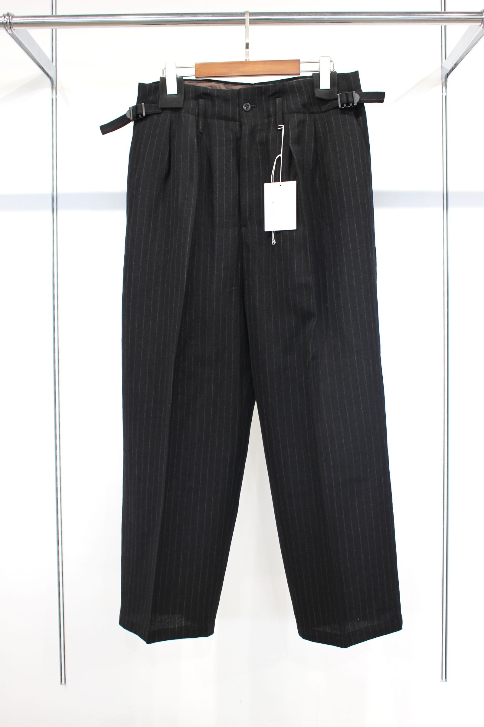 ANCELLM - STRIPE WOOL WIDE SLACKS | BLACK | スラックス | NapsNote