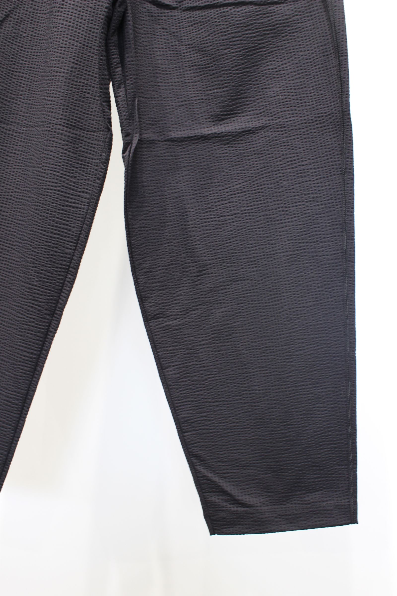 SEERSUCKER 3 TUCK PANTS | BLACK | イージーパンツ