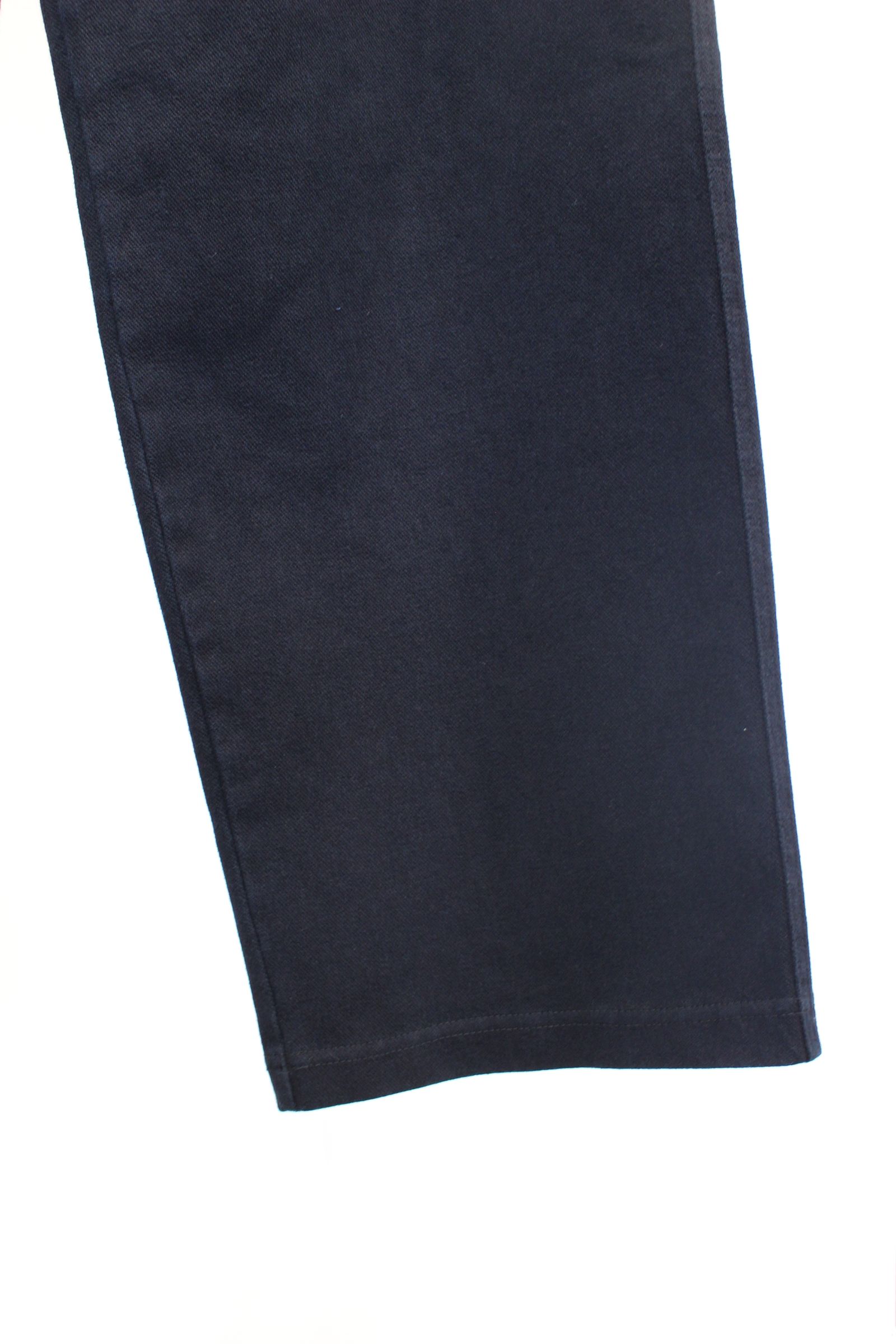 [ラスト1点] DENIM 2TUCK EZ WIDE SLACKS -overdyed- | BLACK | ニットデニム