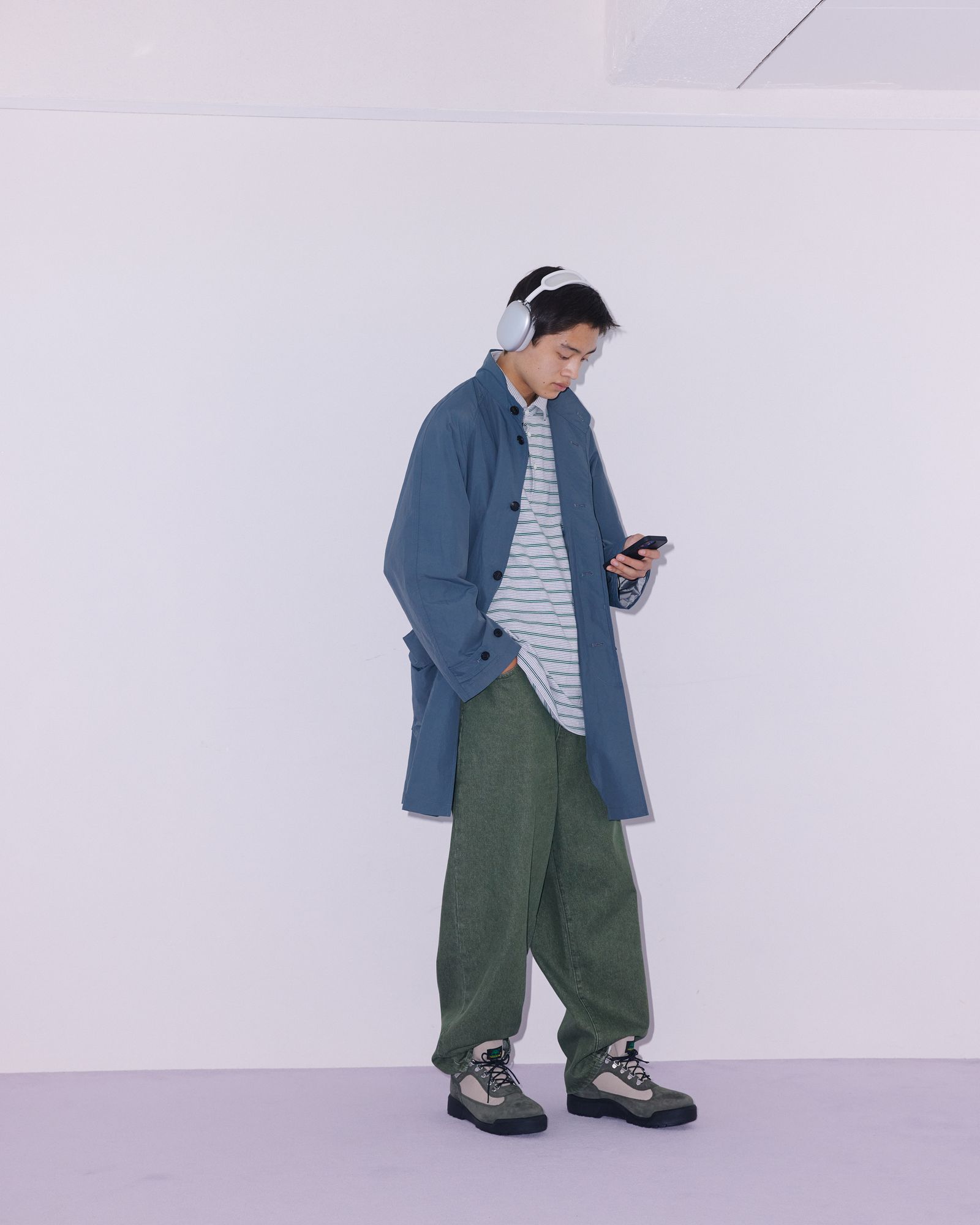 UNIVERSAL PRODUCTS 23SS
