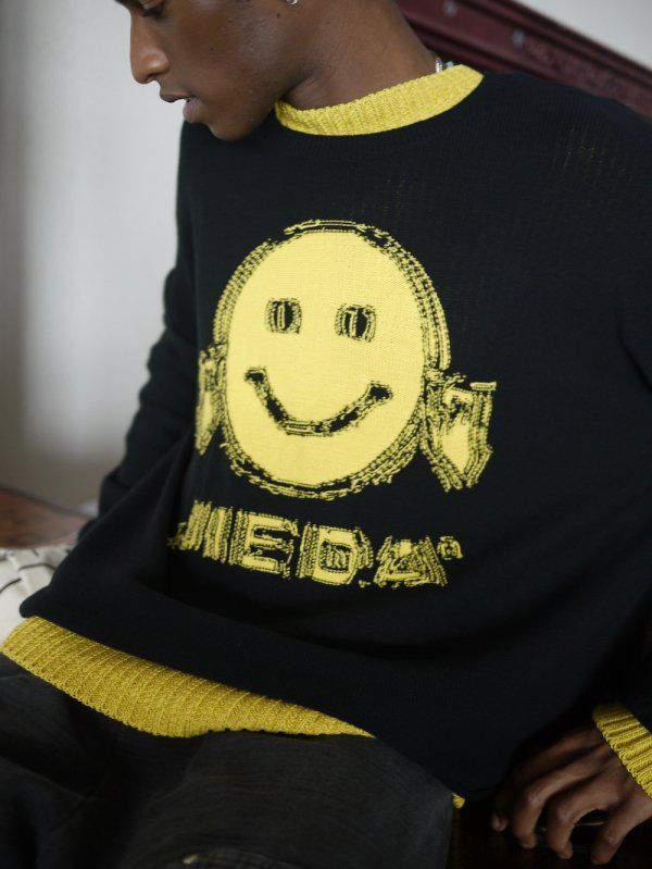 [ラスト1点] SMILE OVER KNIT CREW | BLACK | ニット