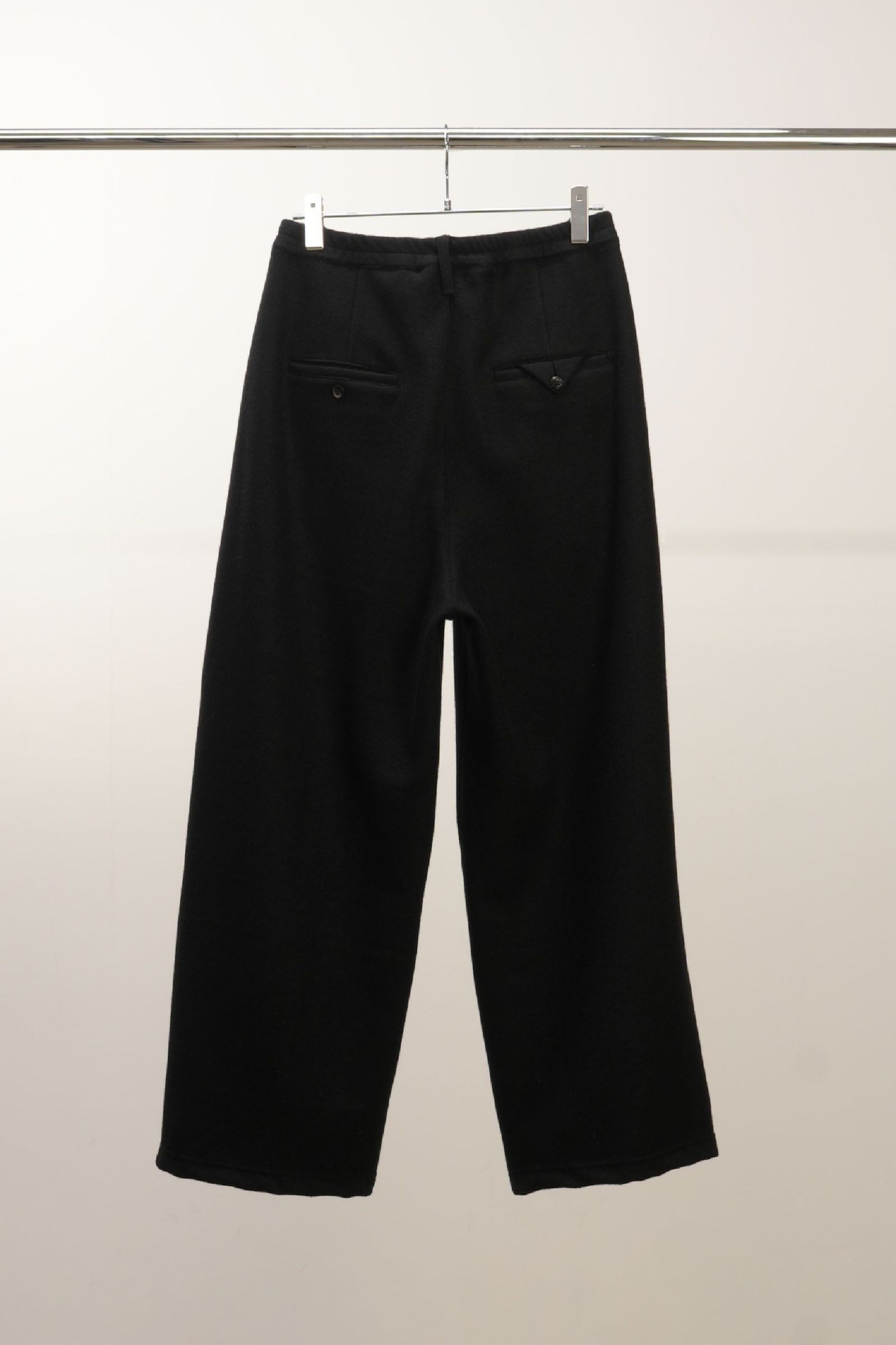 WOOL WIDE EASY TUCK SLACKS | BLACK | スラックス