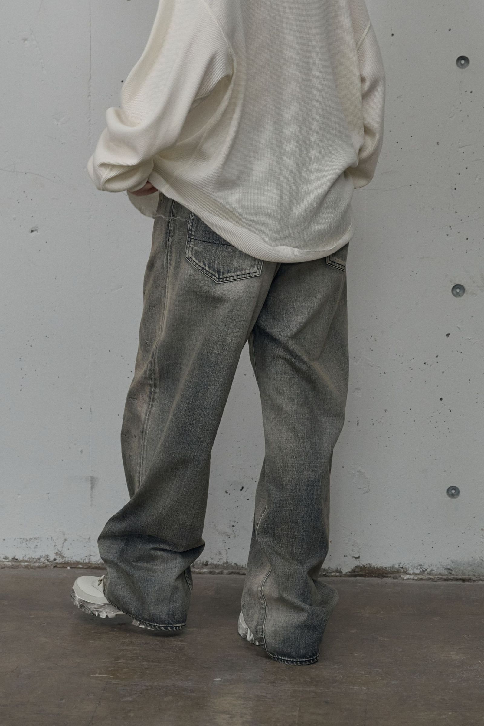 #01 MIDTAPERED 5P DENIM PANTS | BLACK | デニムパンツ