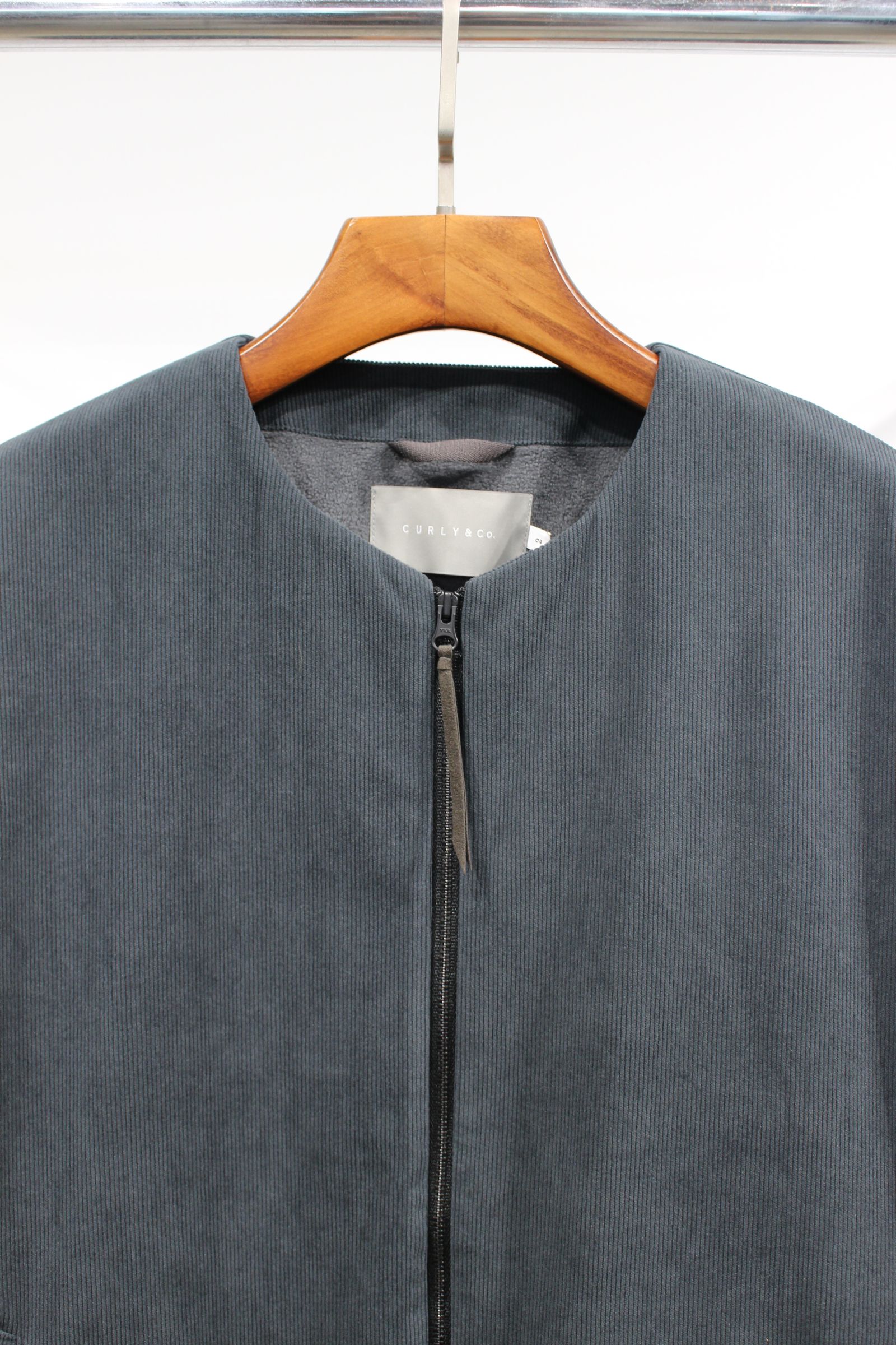 TRICOT CORDUROY COLLARLESS BLOUSON | CADET BLUE | コーデュロイブルゾン