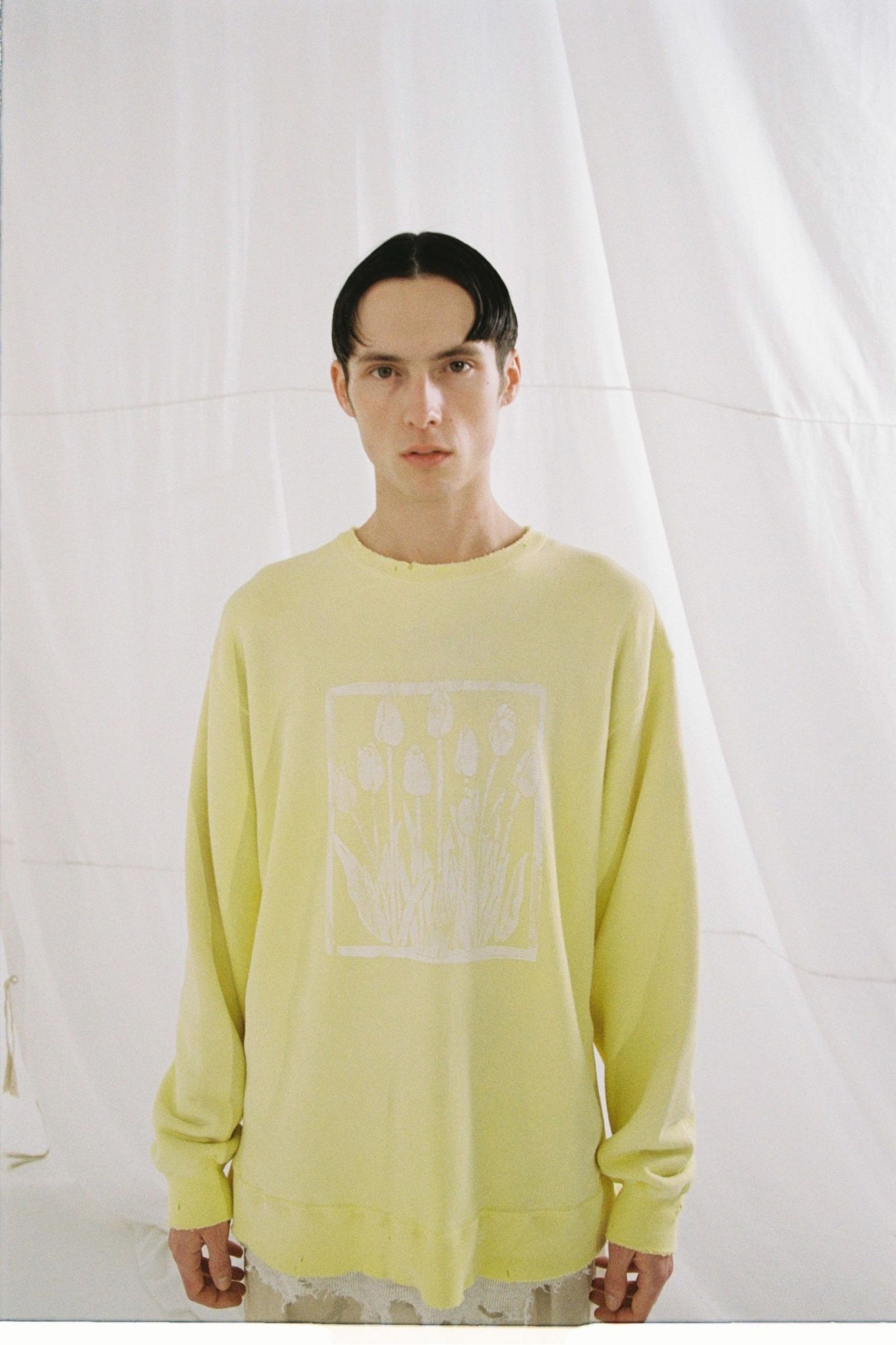 DYED DAMEGE FLOWER PT SWEAT SHIRT/YELLOW