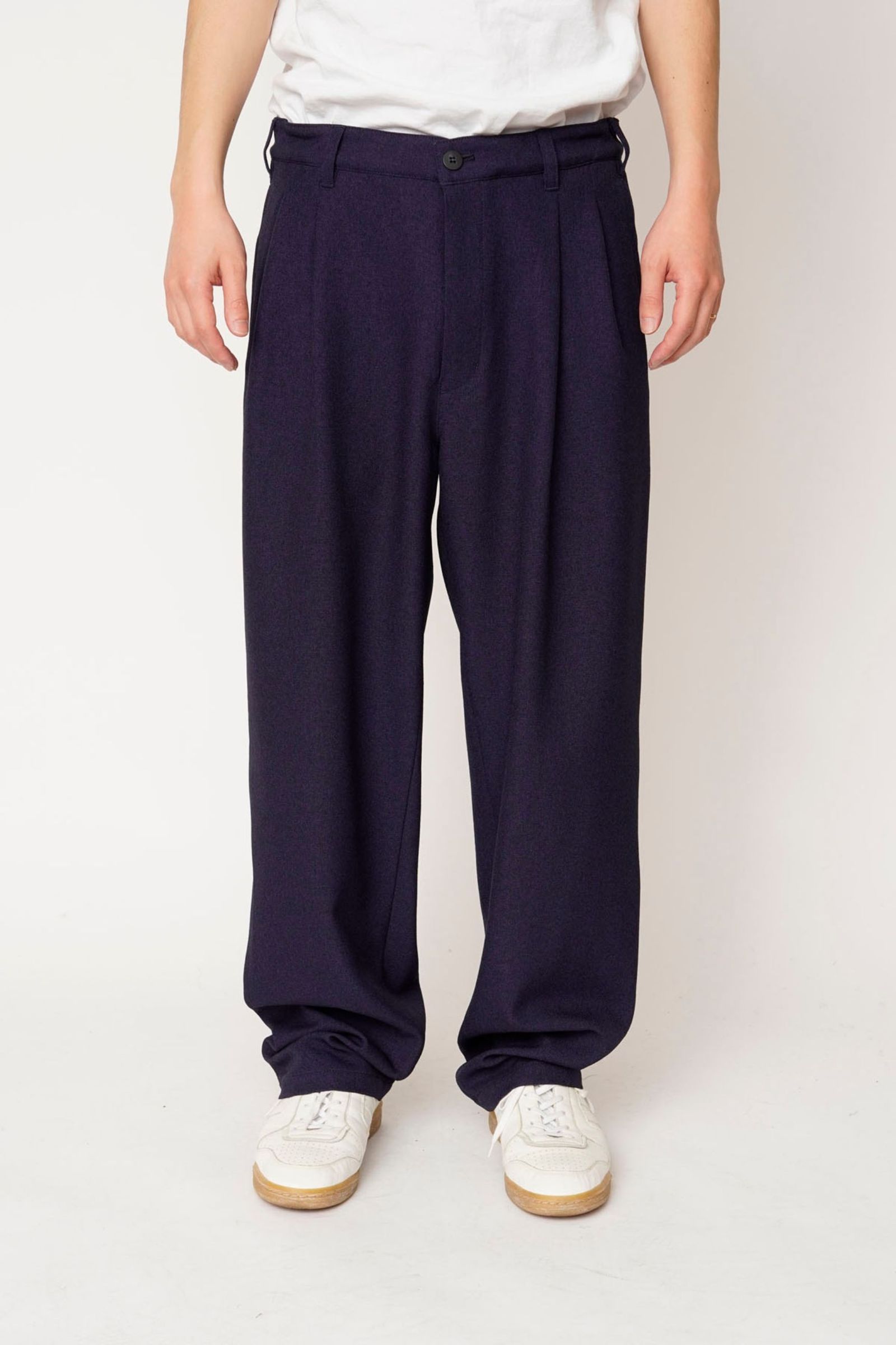 [ラスト1点] 2TUCK EASY TROUSERS | NAVY | スラックス