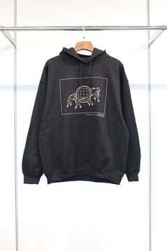 Small World Hoodie/BLACK【10/1 発売】