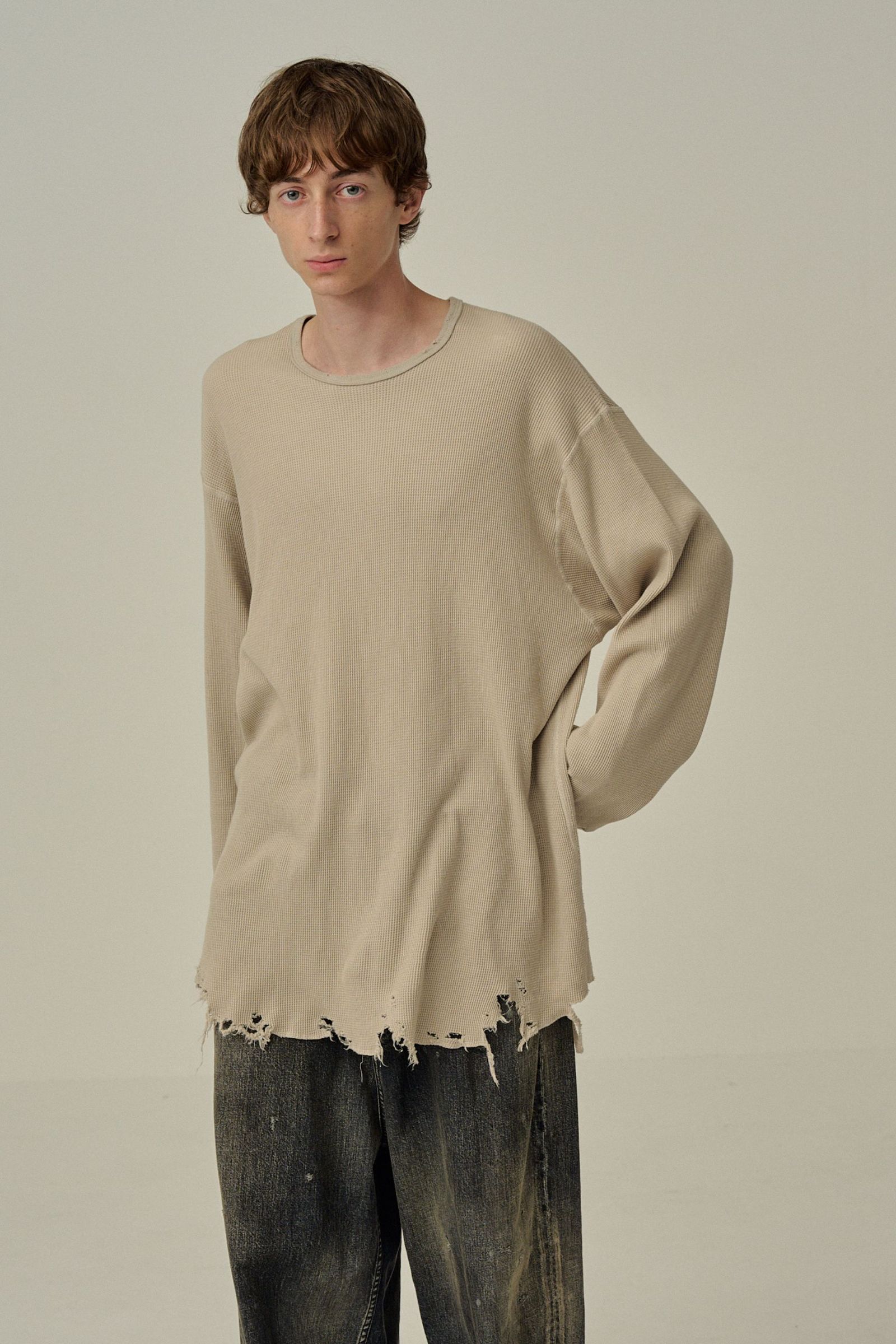 DAMAGE WAFFLE CREW LS T-SHIRT | GREIGE | ダメージワッフル
