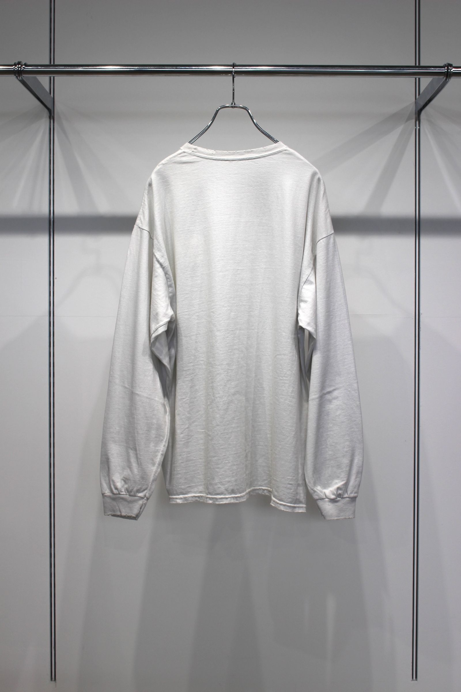 EMBROIDERY DYED LS T-SHIRT | G.WHITE | カットソー