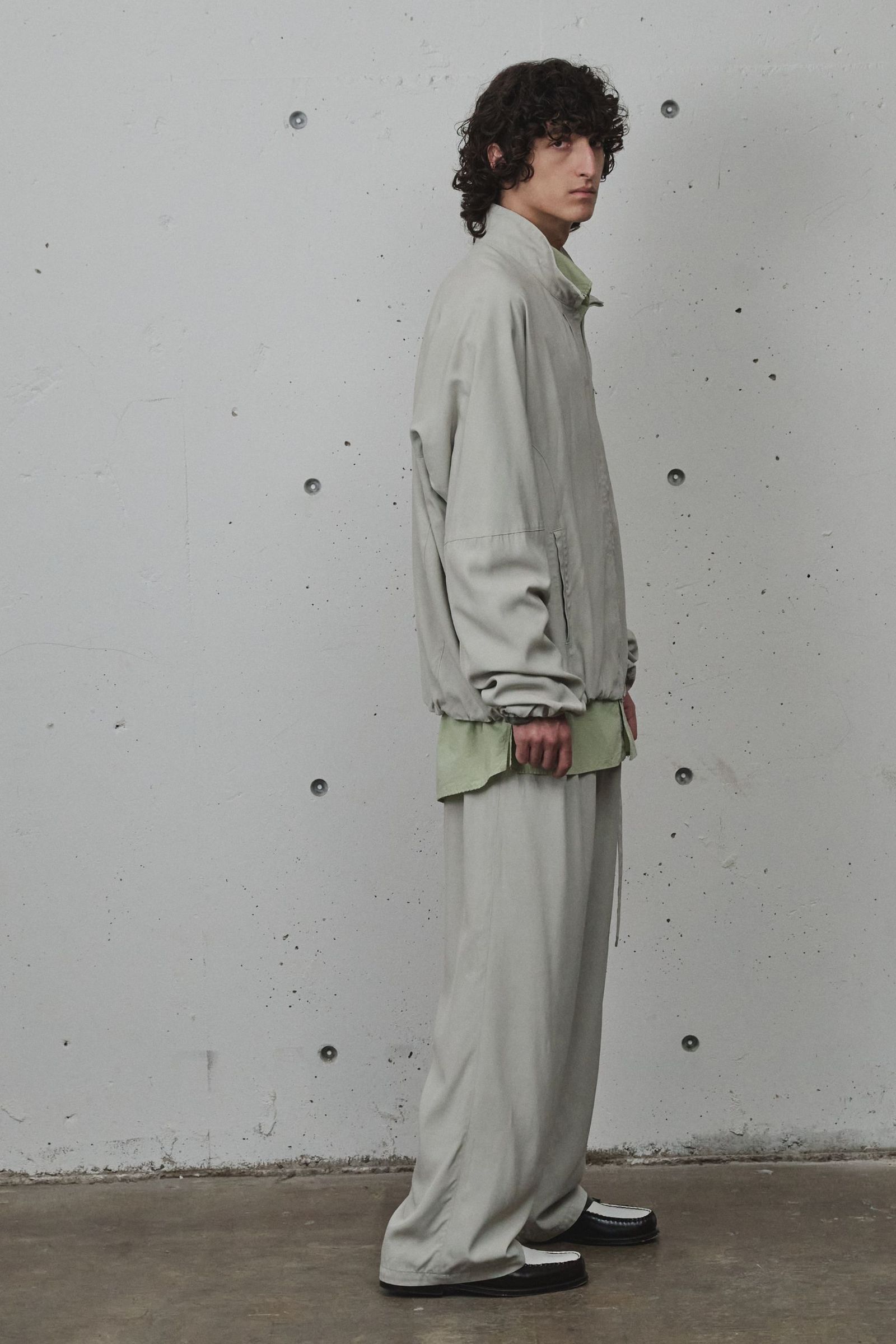 [ラスト1点] VISCOSE BELT-LESS TROUSERS | MINT | スラックス