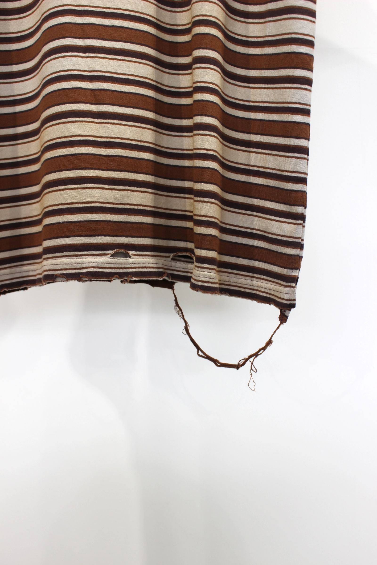 MULTI BORDER T-SHIRT/BROWN