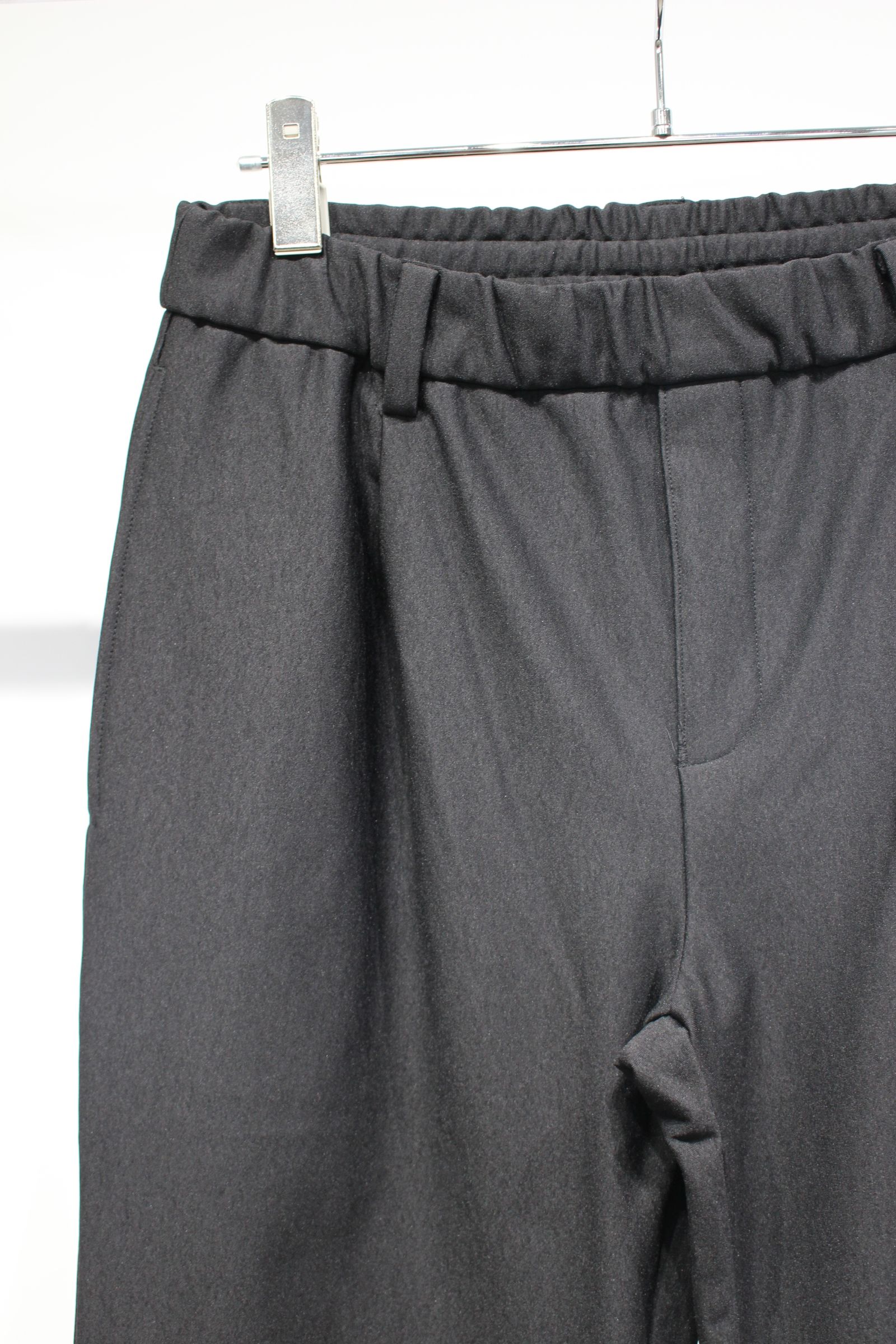 WARM TECH PREMIUM PANTS | COAL BLACK | テーパードパンツ