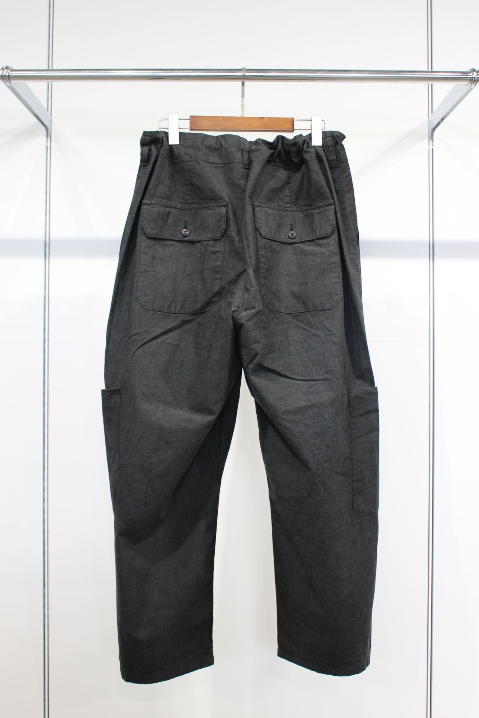 ANCELLM - CHAMBRAY BAKER CARGO PANTS/INDIGO | NapsNote