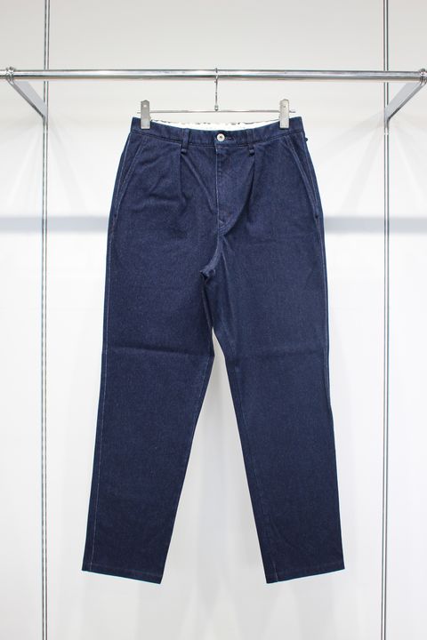 DENIM 1TUCK EZ TAPERED PANTS -indigo- | INDIGO | ニットデニム
