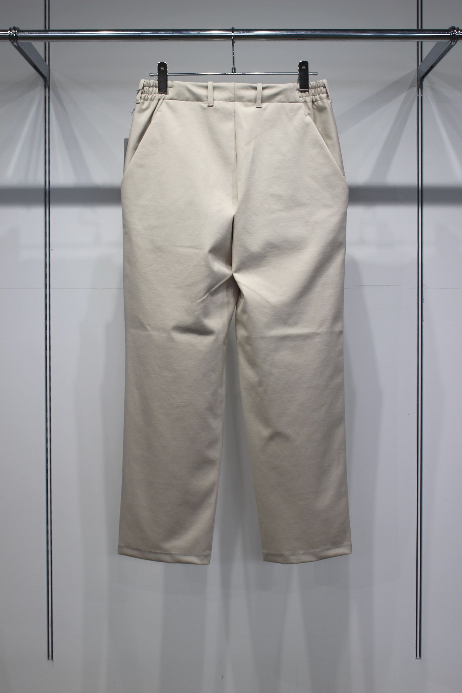 PONTE ROMA MIRROR POCKET PANTS | SAND | テーパードパンツ