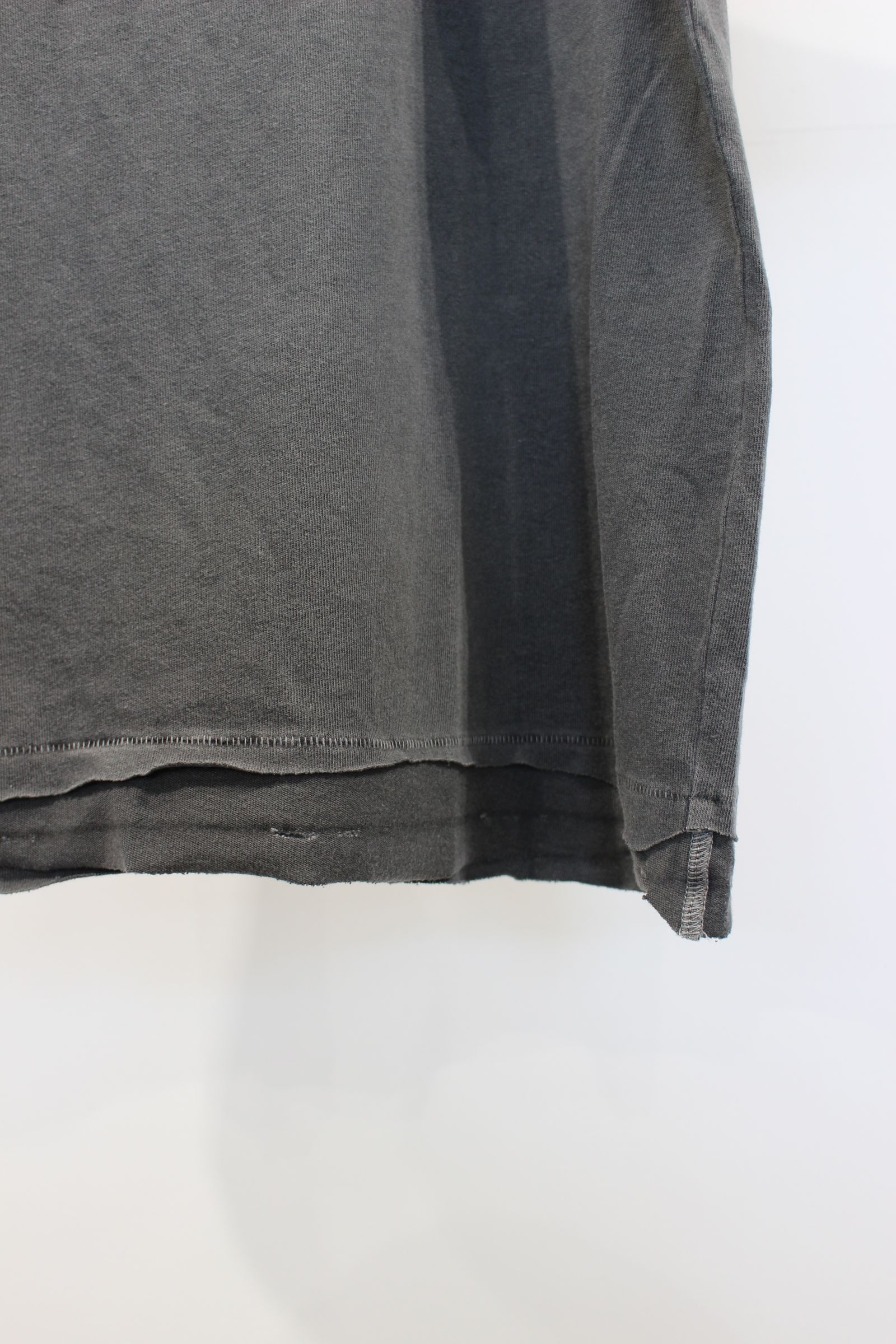 DAMAGE GOTHIC PIGMENT TEE/tシャツ/ブラック