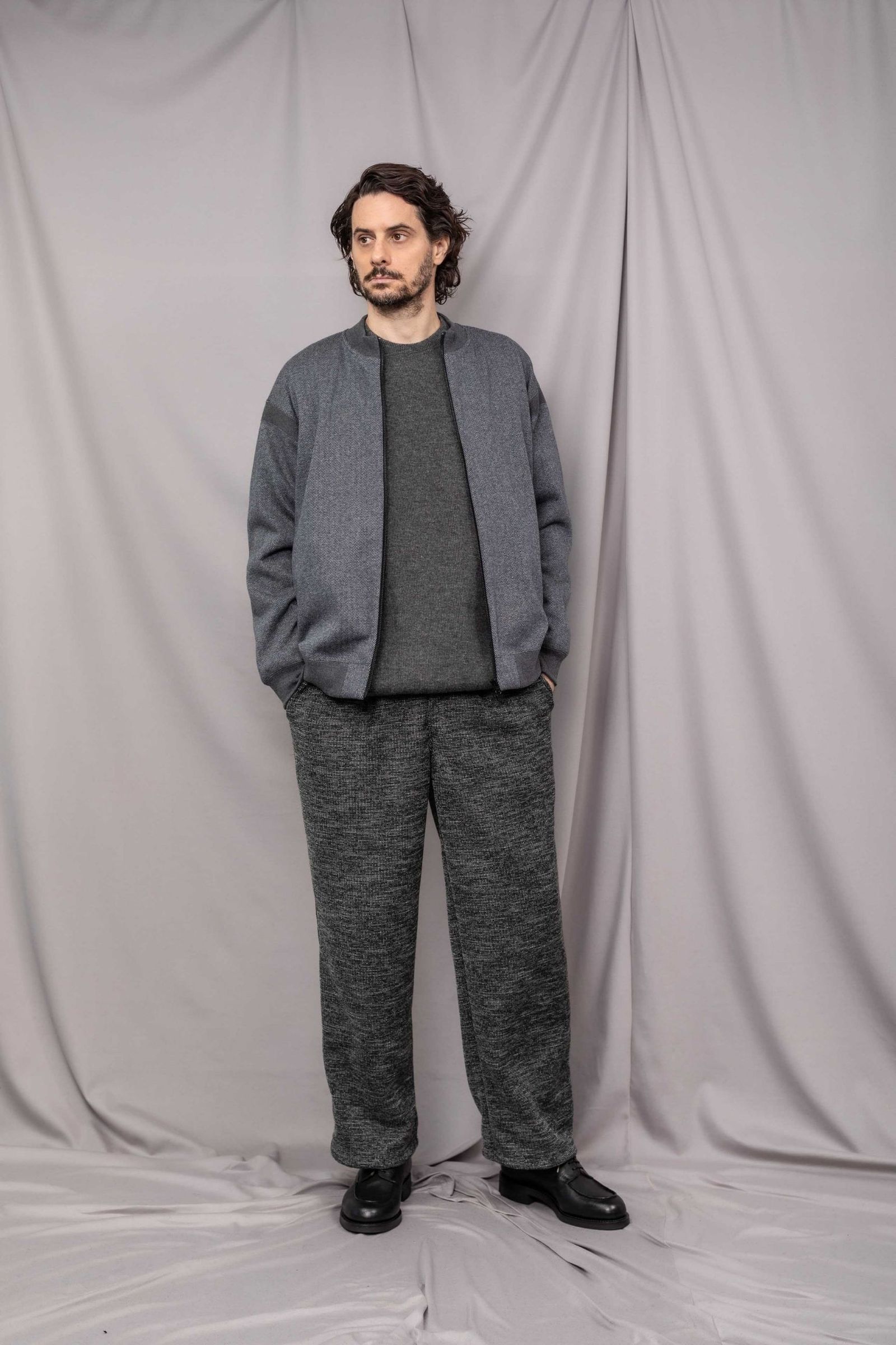 KNIT-SAWN P/O/BLACK