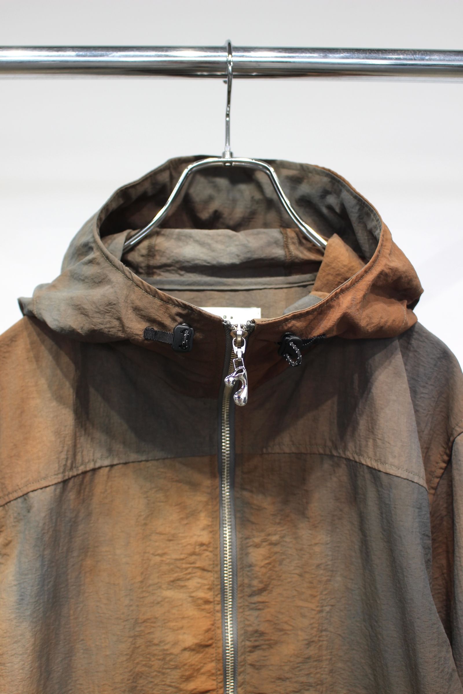 DYED NYLON PARKA | DYED | ジップアップフーディー