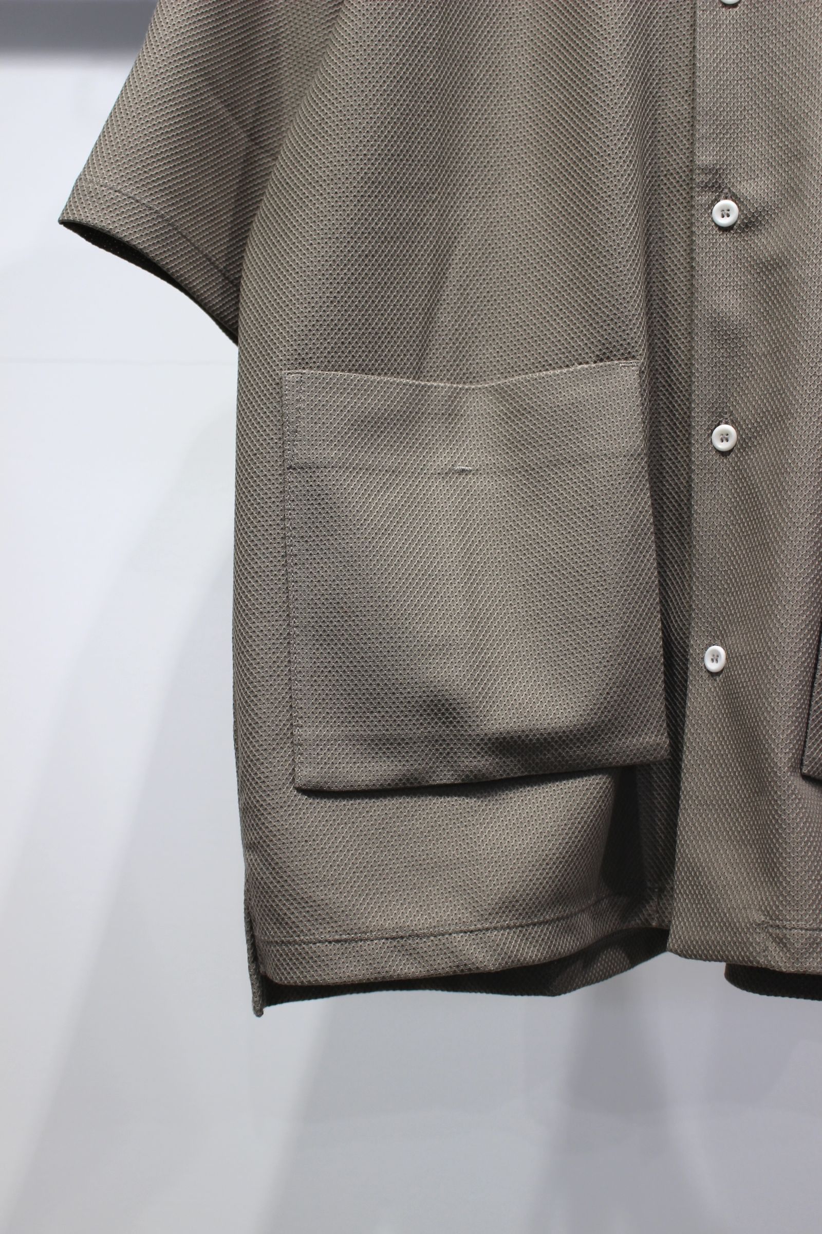 BIRD'S EYE JERSEY OPEN-COLLAR SHIRT | BEIGE | シャツ