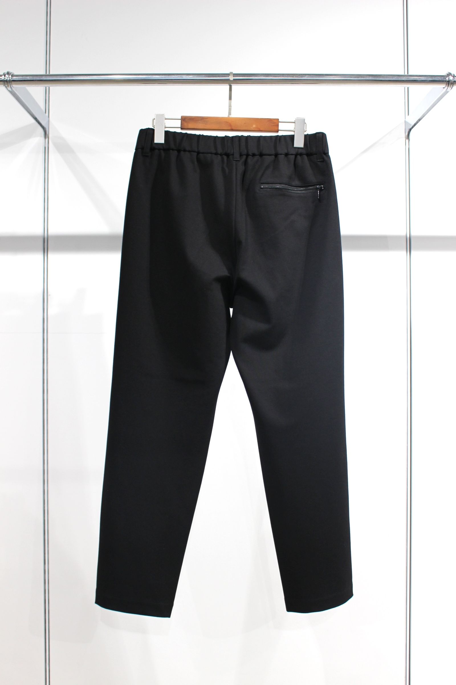 SILKY PANTS | BLACK | イージースラックス