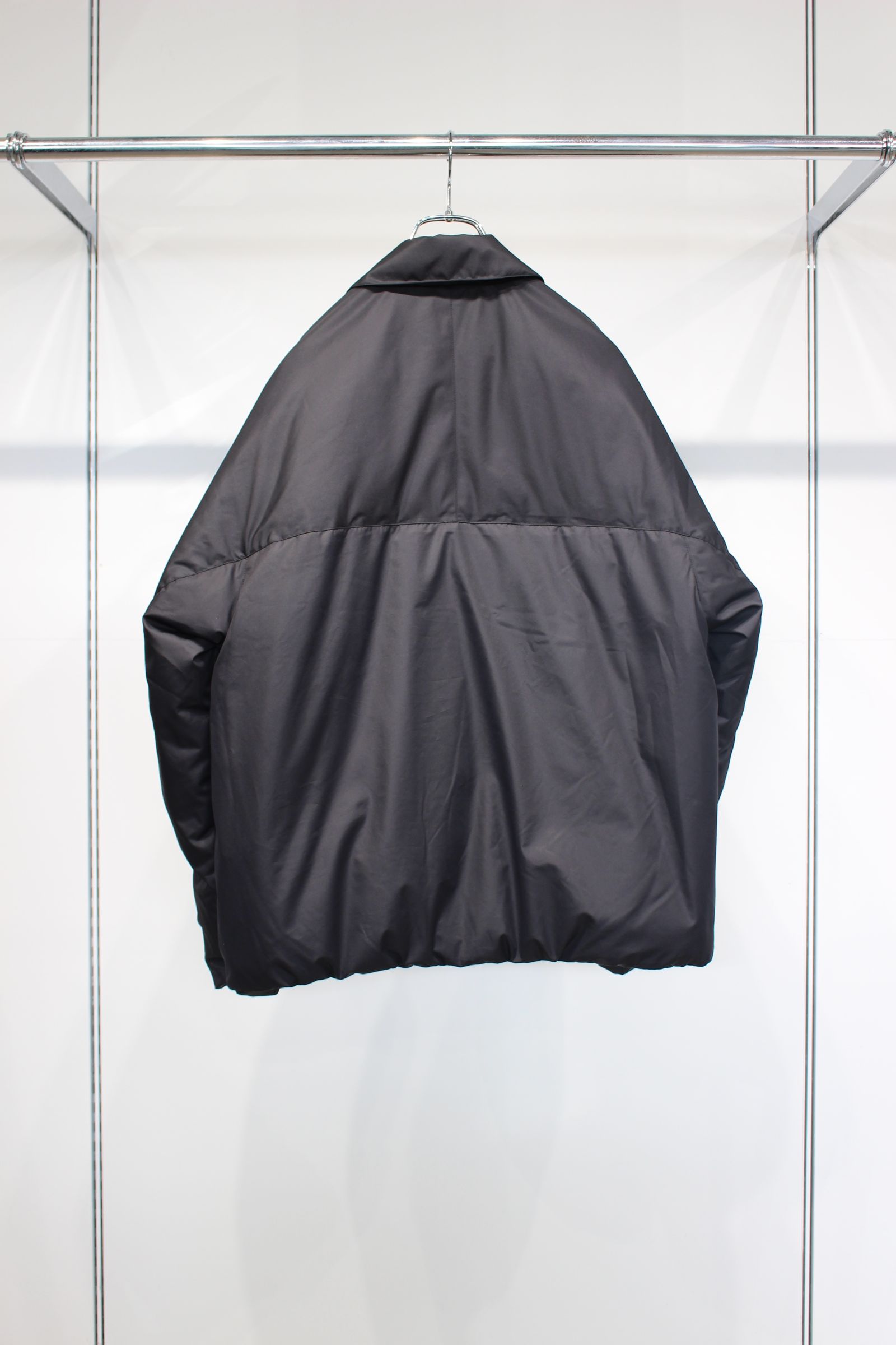 SOUTIEN COLLAR DOWN JACKET | BLACK | ダウンジャケット