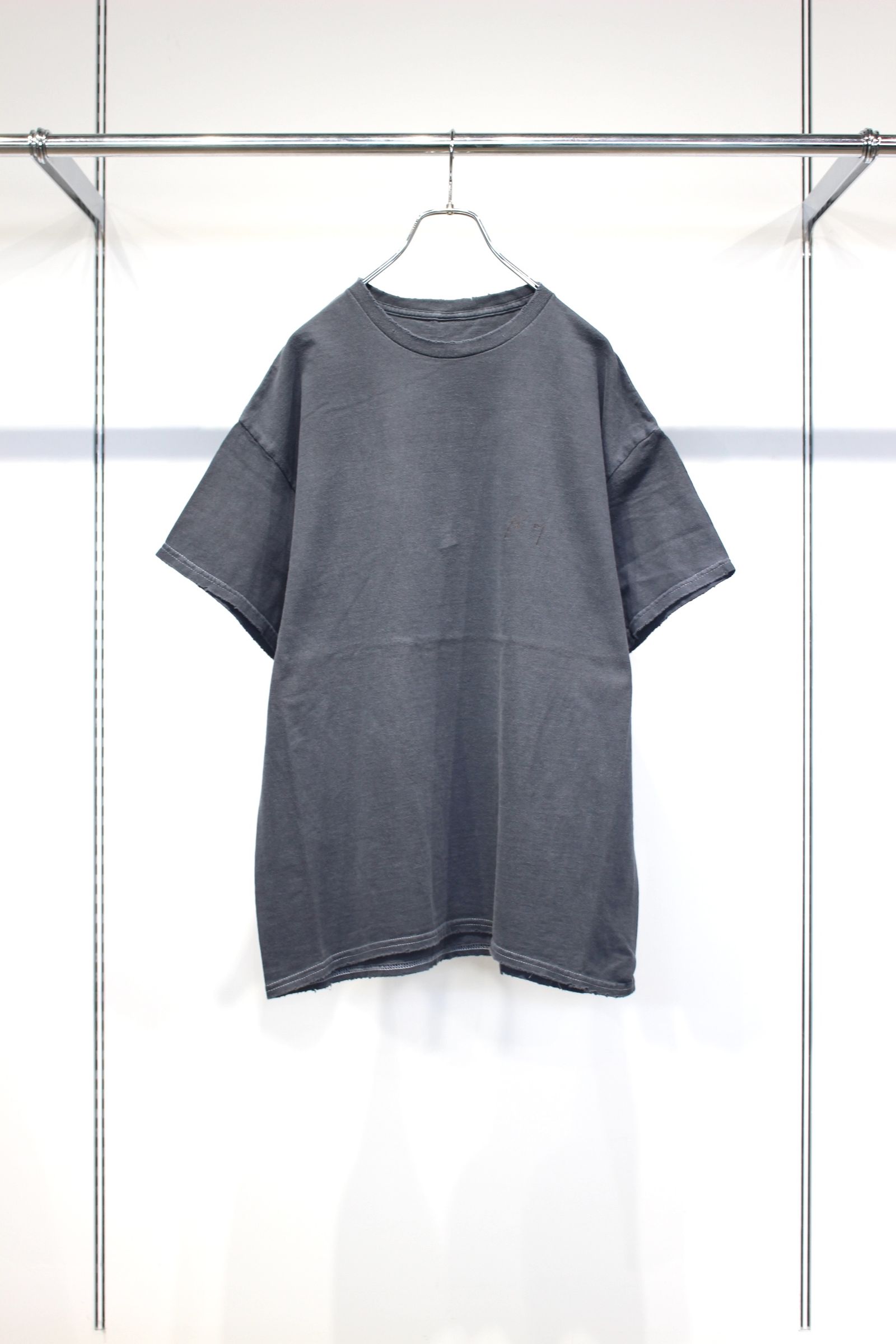 EMBROIDERY T-SHIRT | NAVY | カットソー