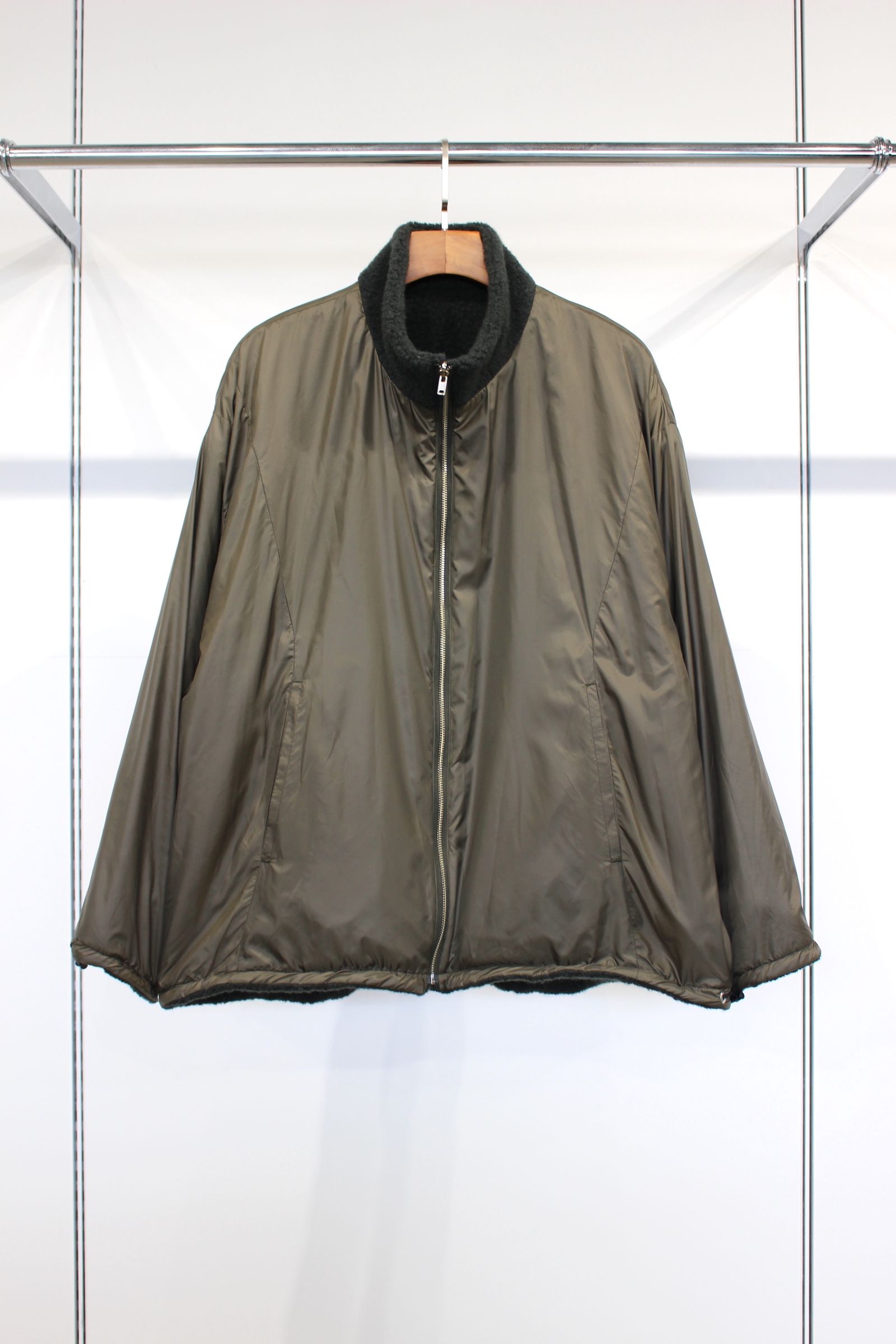 VOAAOV - BISHU ANGORA PILE JERSEY Reversible Blouson/OLIVE
