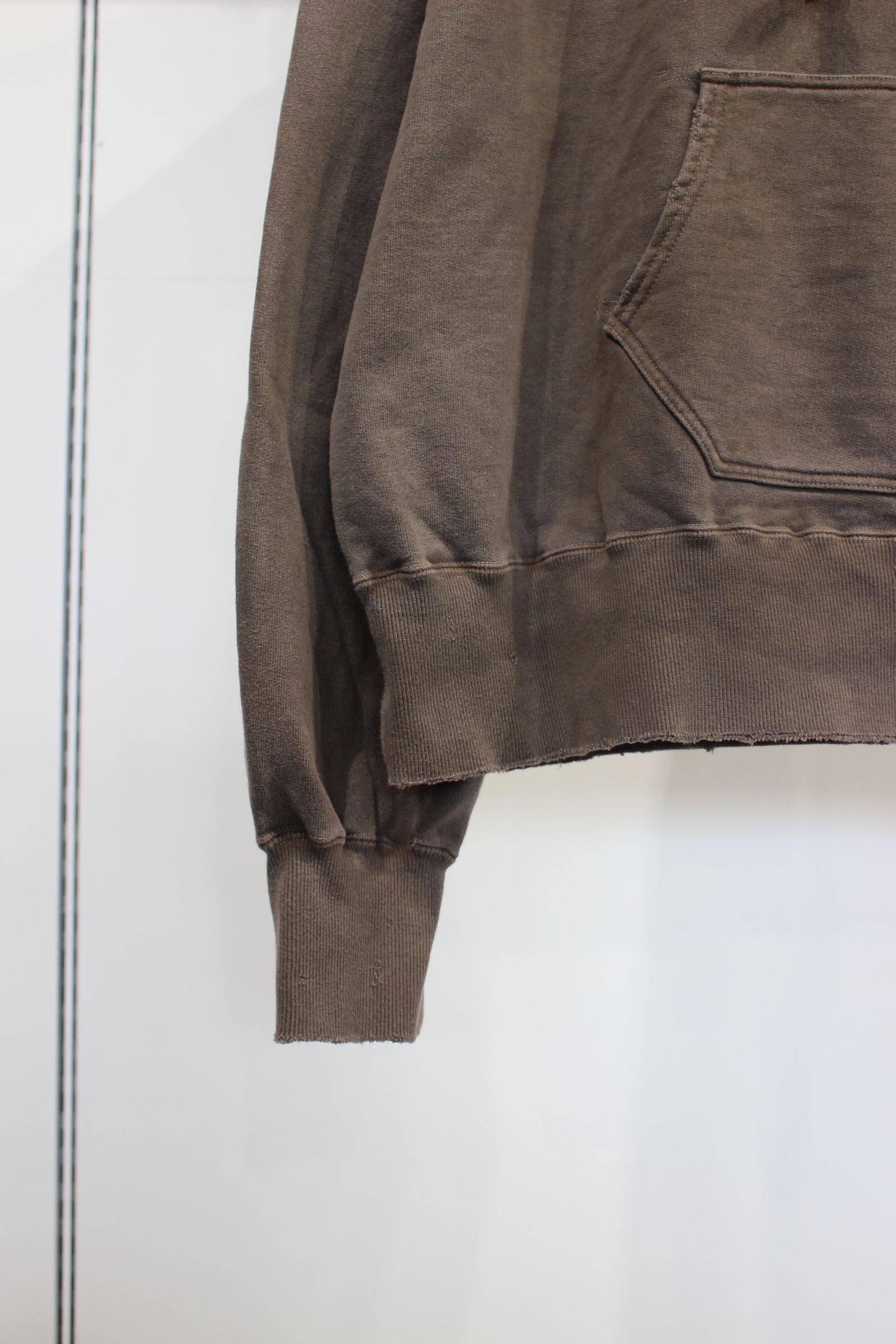 DYED DAMAGE HOODIE | CHOCOLATE | パーカー