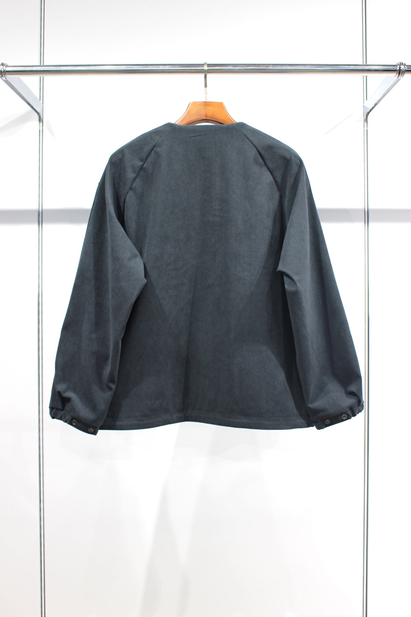 TRICOT CORDUROY COLLARLESS BLOUSON | CADET BLUE | コーデュロイブルゾン