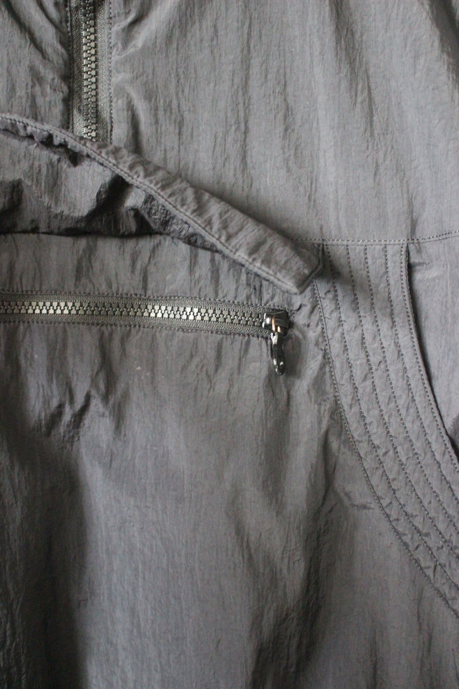 NYLON PADDED PULLOVER JACKET/BLACK