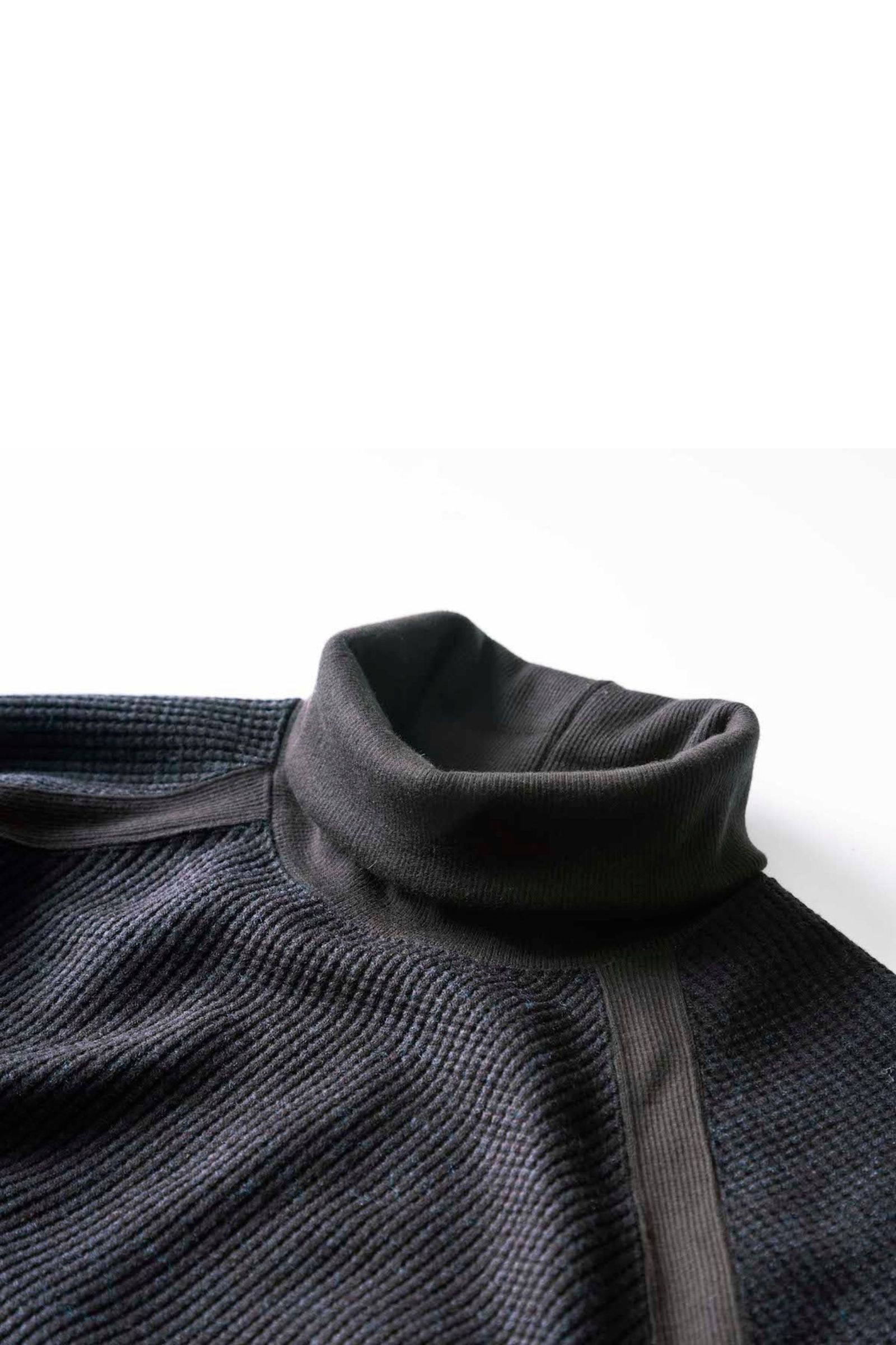 WAFFLE KNIT TURTLENECK P/O/D.NAVY