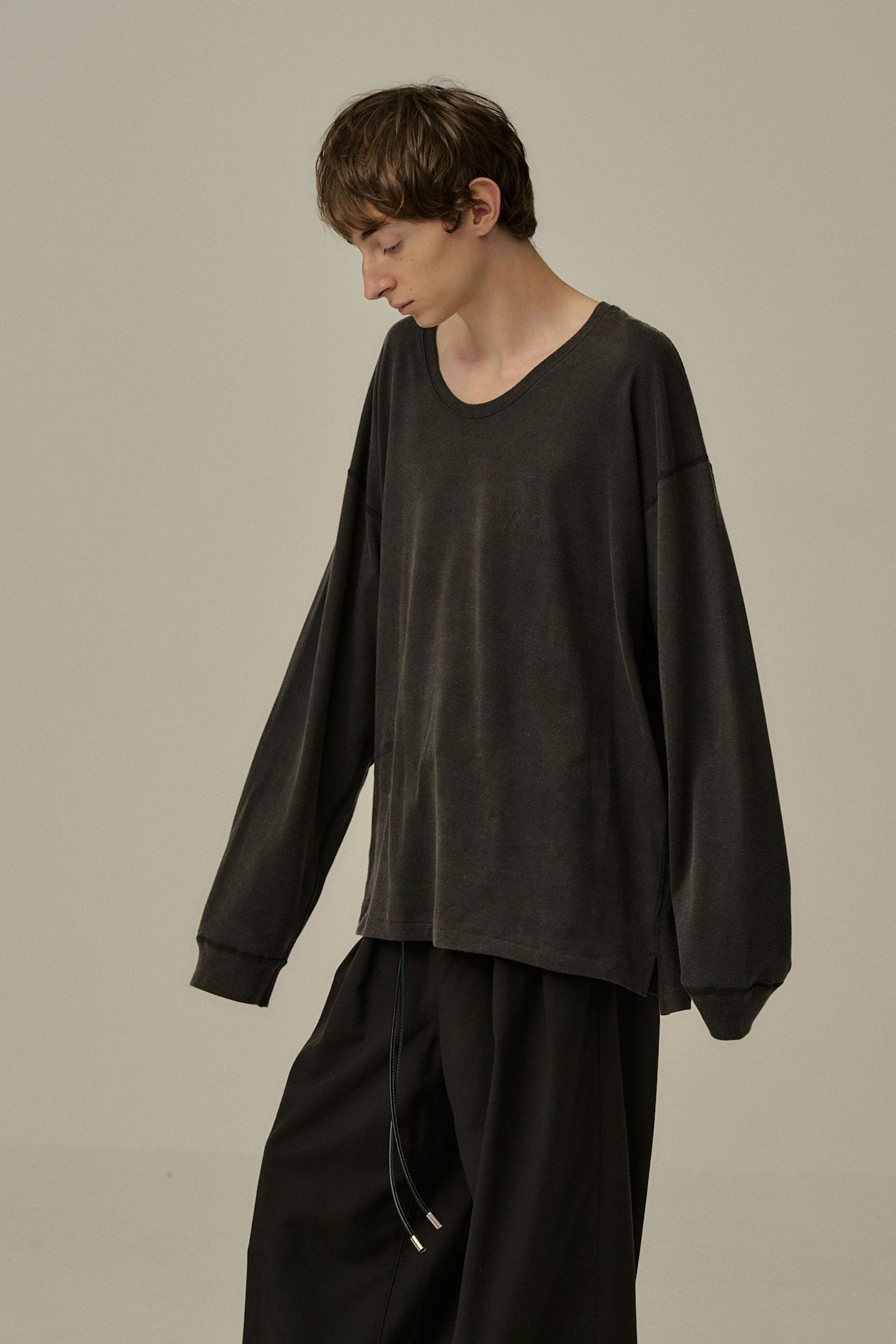 UNEVENNESS type-U LS T-SHIRT | BLACK | カットソー