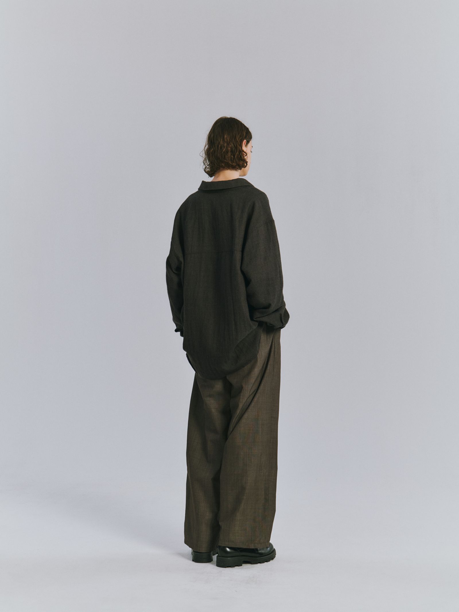 AGING LINEN CROSS-LINE SHIRT | BLACK | シャツ