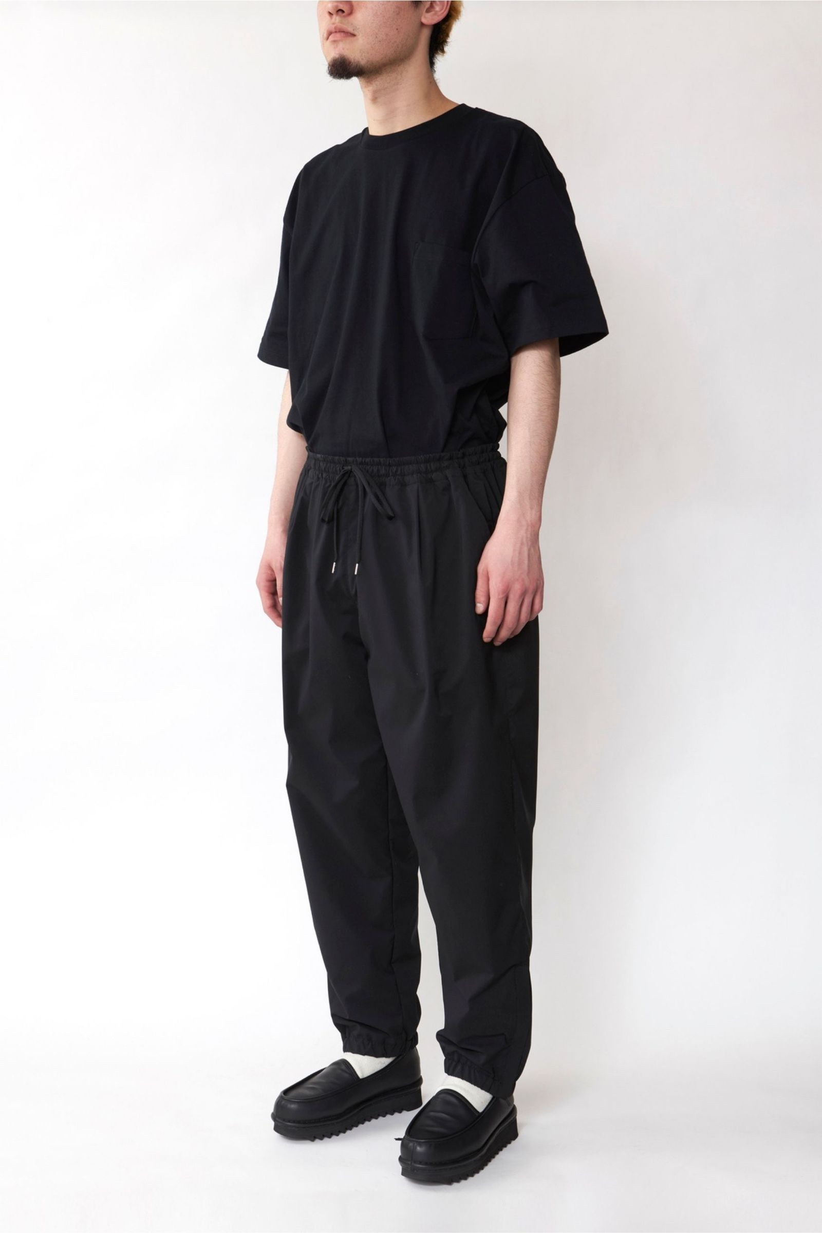 REGULAR FIT EASY PANTS/イージーパンツ