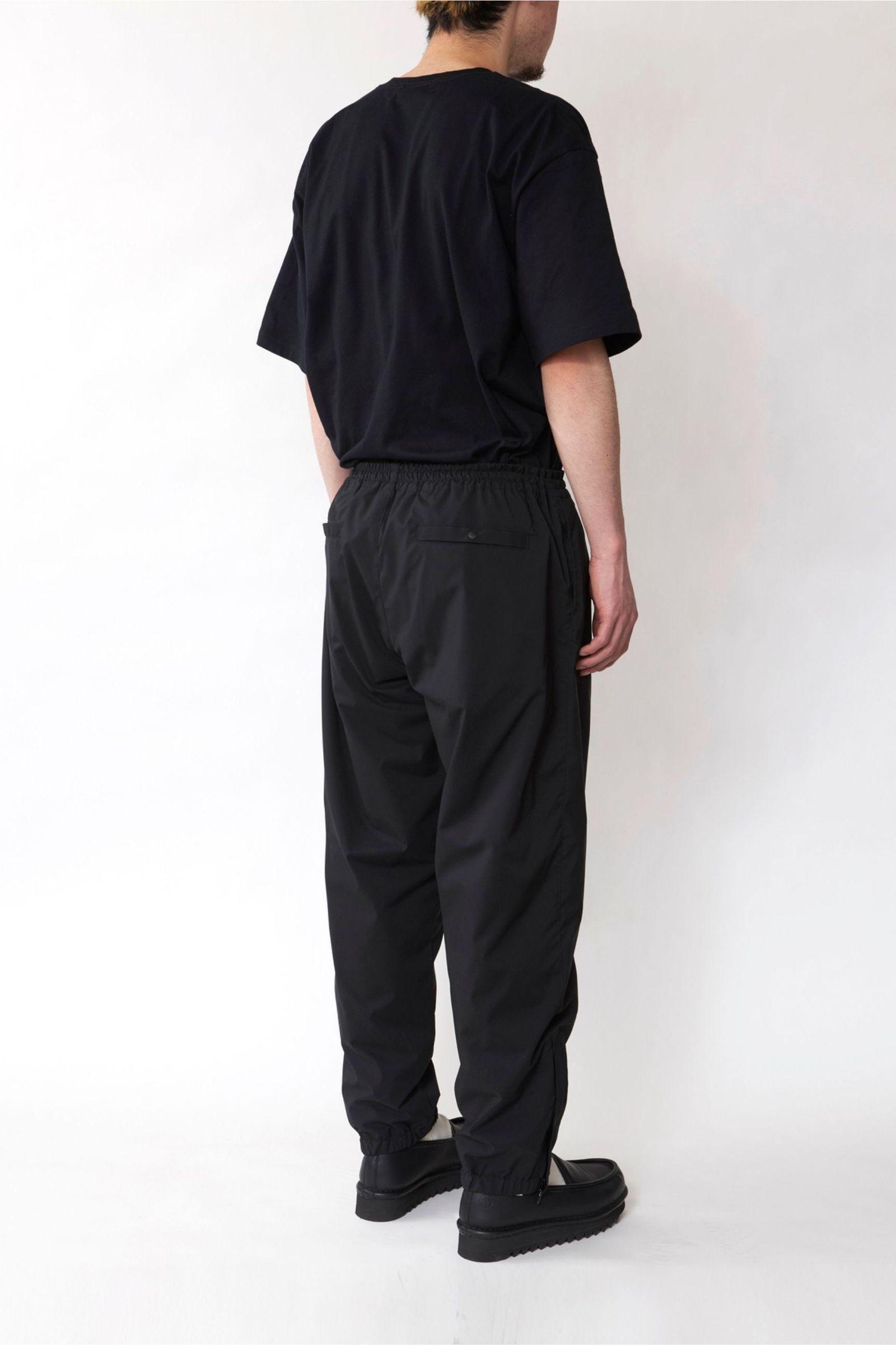 REGULAR FIT EASY PANTS/イージーパンツ