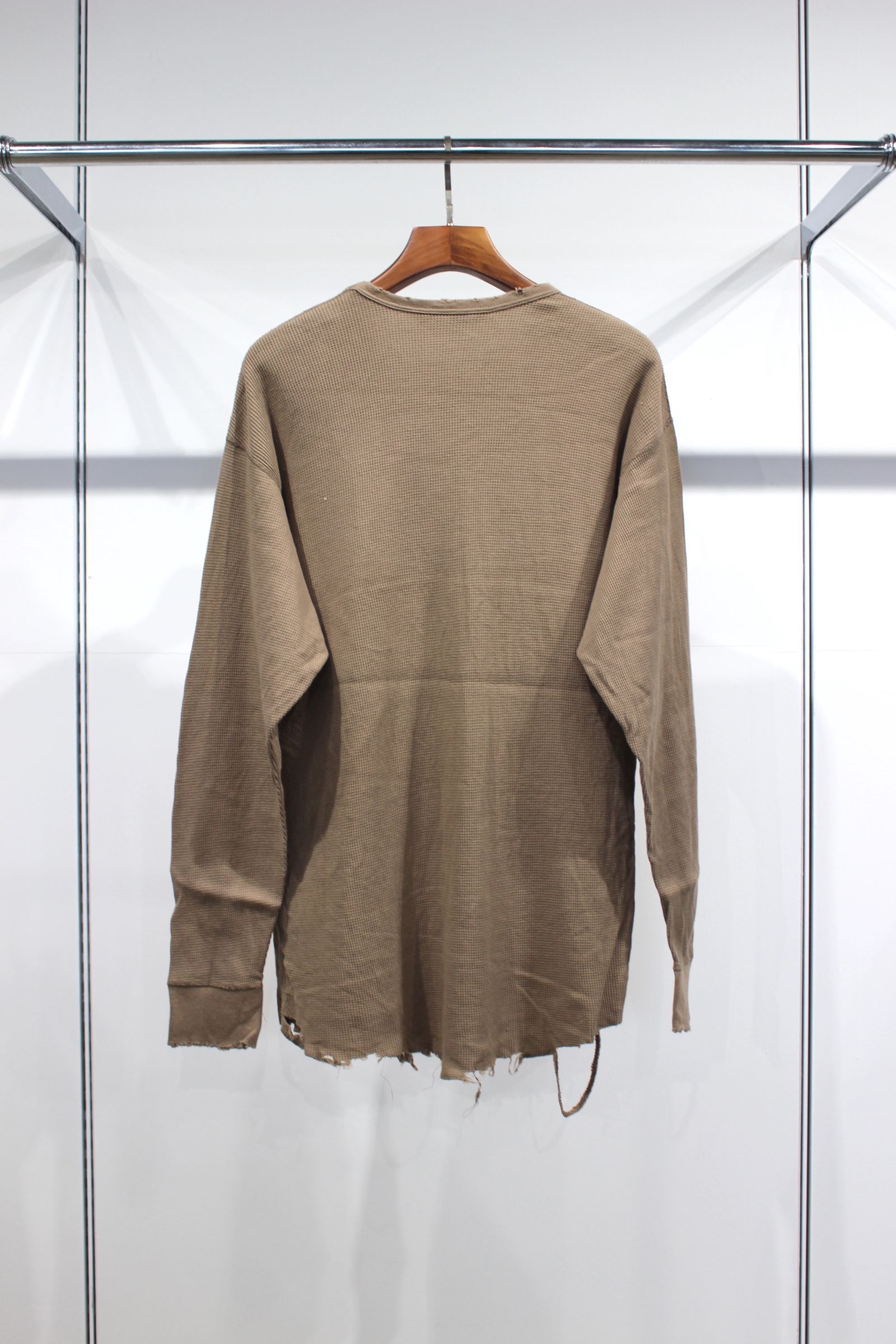 ANCELLM - DAMAGE WAFFLE CREW LS T-SHIRT/WHITE | NapsNote