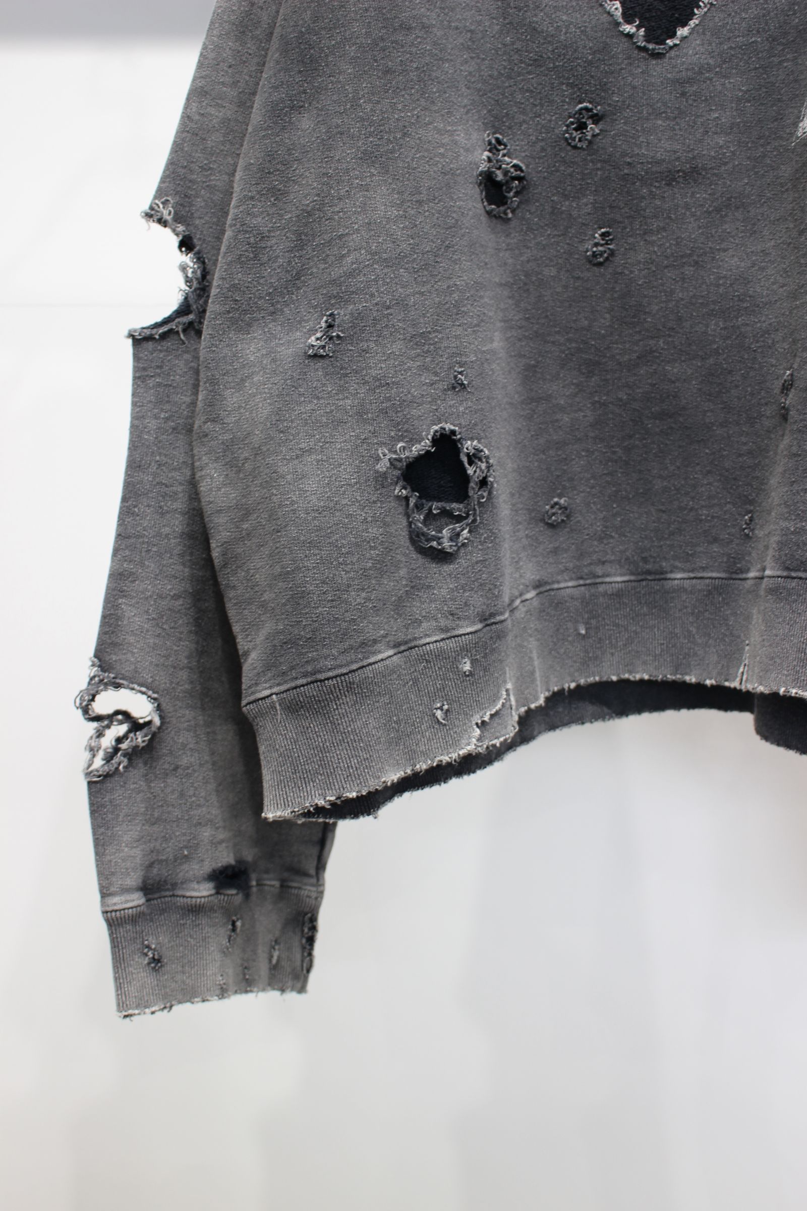 HARD CRASH SWEAT SHIRT | BLACK | ダメージスウェット