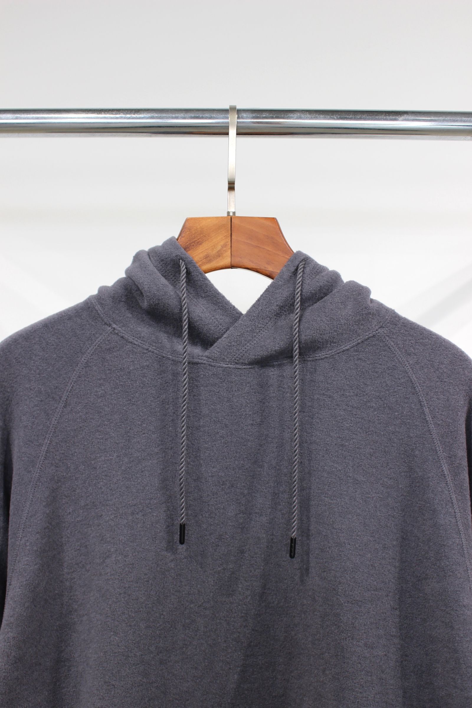 WOOL FLEECE HOODIE/MID GRAY